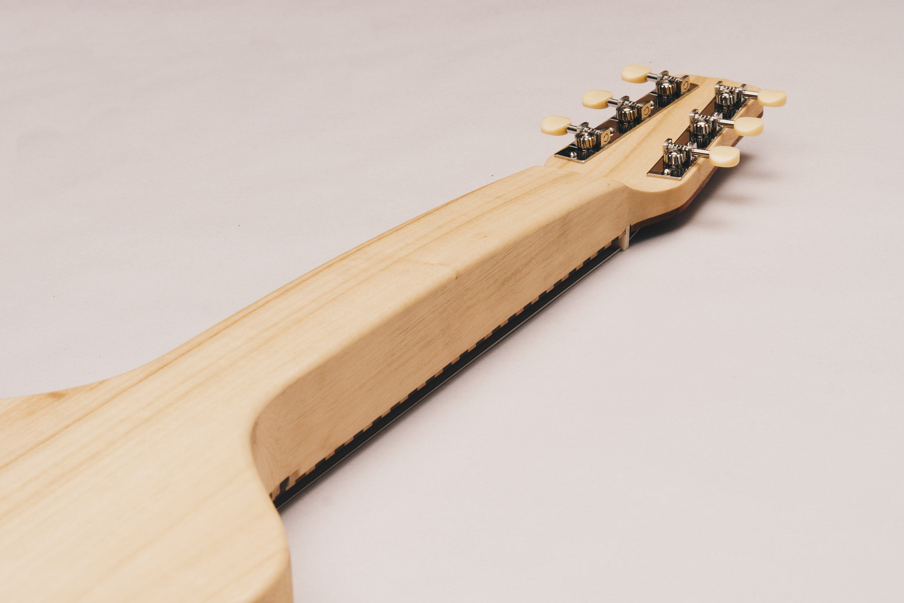Electric Lap Steel Weissenborn Acoustic Lap Steel Slide Guitar by master luthier Richard Wilson. Handcrafted in Australia. Serial no. RW2037-286.