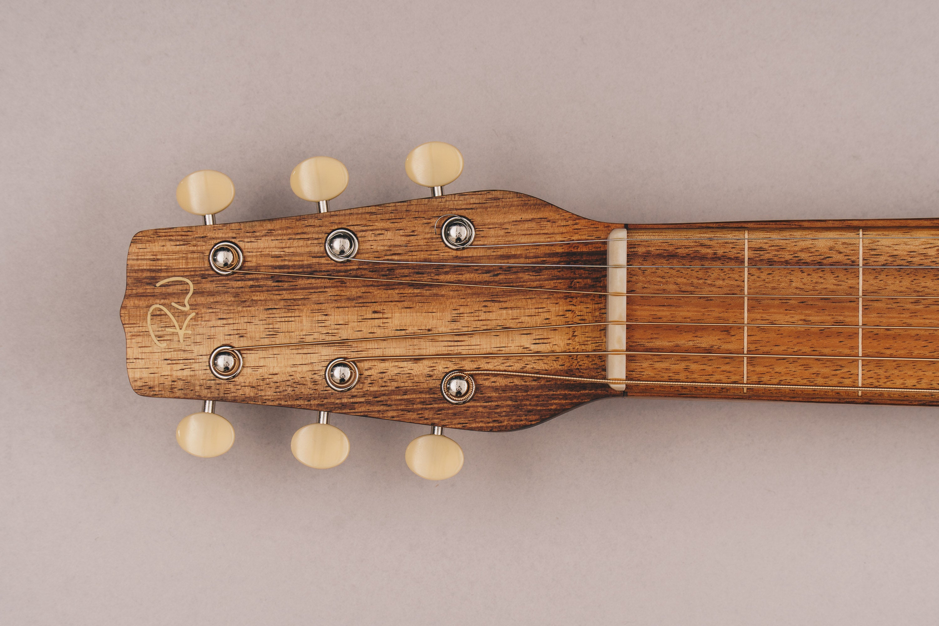 Hawaiian Koa Style 1 Weissenborn Guitar Weissenborn Acoustic Lap Steel Slide Guitar by master luthier Richard Wilson. Handcrafted in Australia. Serial no. RW2115-304.