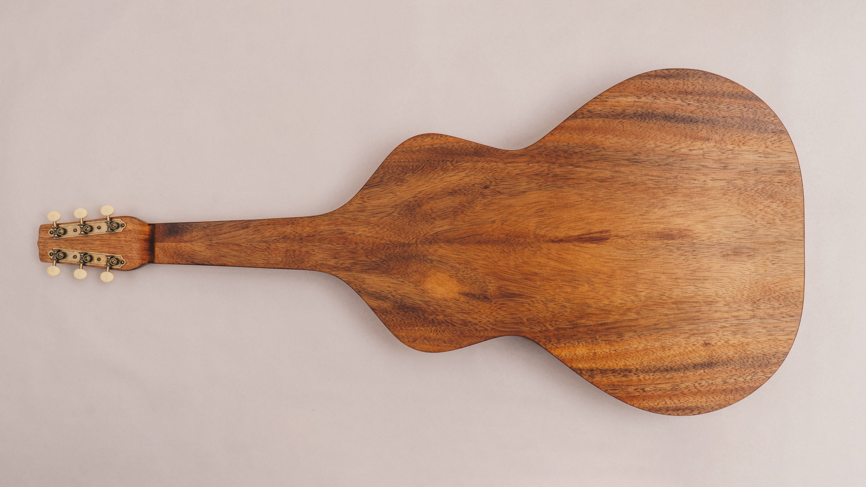 Hawaiian Koa Style 1 Weissenborn Guitar Weissenborn Acoustic Lap Steel Slide Guitar by master luthier Richard Wilson. Handcrafted in Australia. Serial no. RW2136-325.