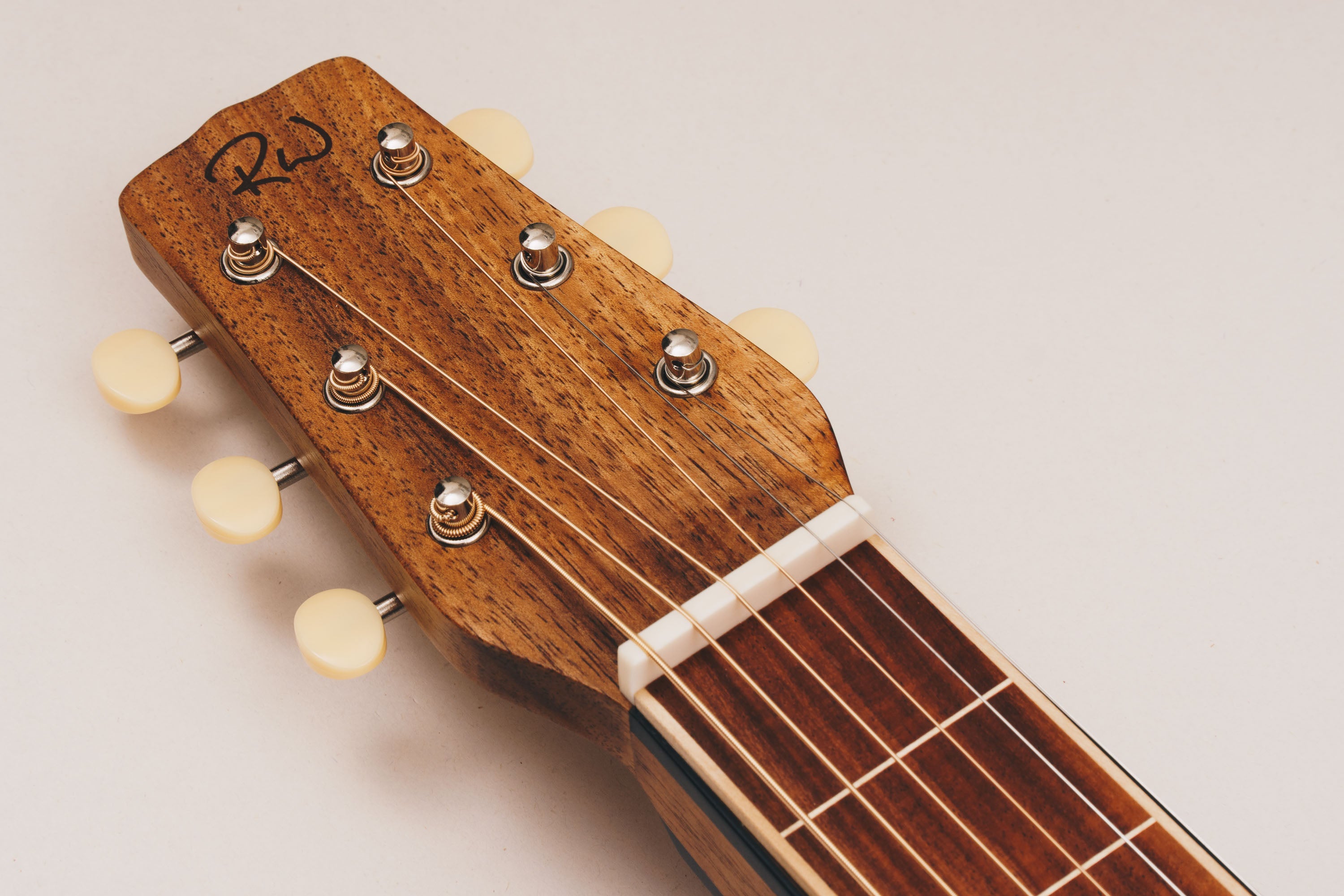 Hawaiian Koa Style 2 Weissenborn Guitar Weissenborn Acoustic Lap Steel Slide Guitar by master luthier Richard Wilson. Handcrafted in Australia. Serial no. RW2358-448.