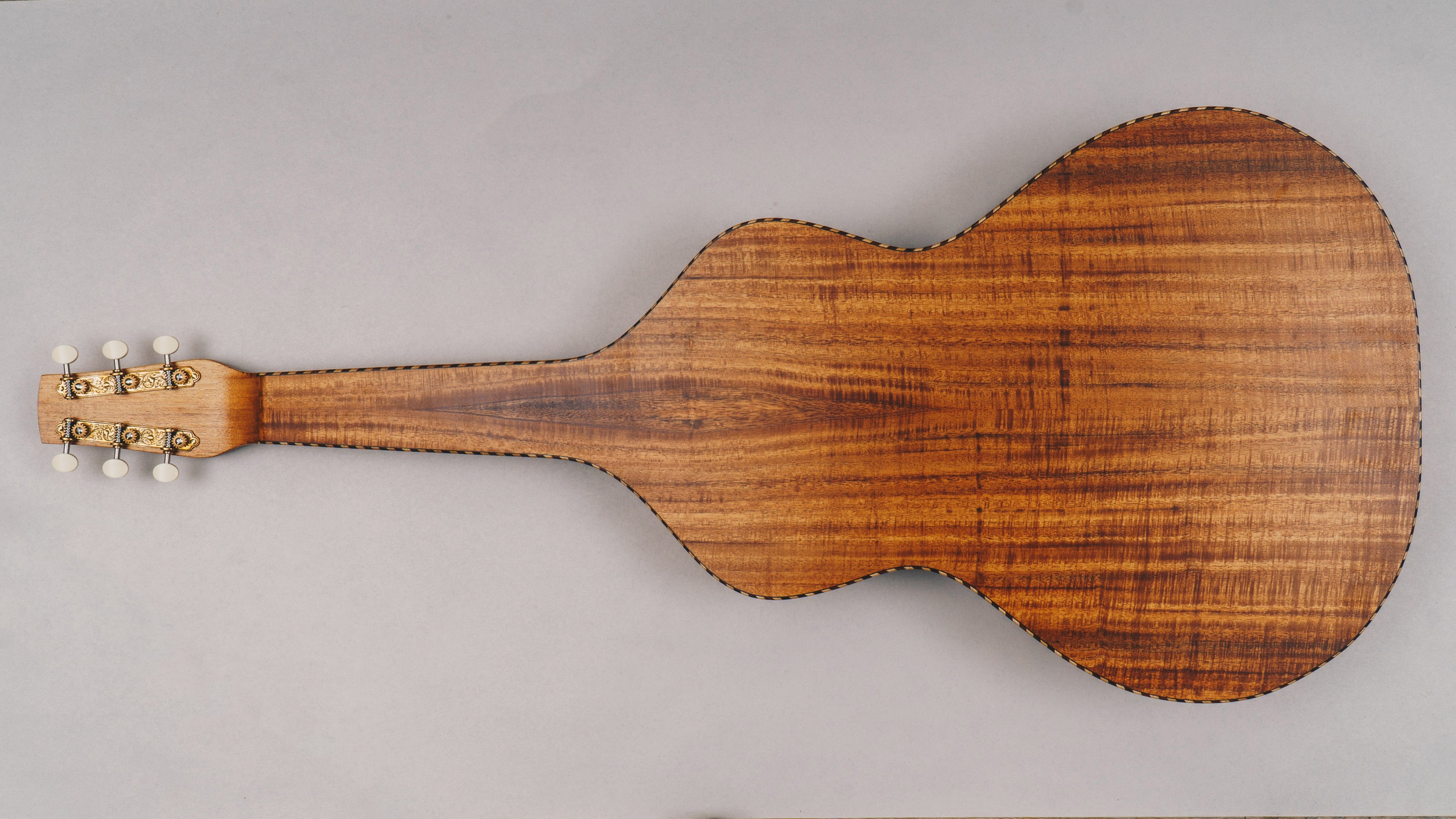 Hawaiian Koa Style 4 Weissenborn Guitar Weissenborn Acoustic Lap Steel Slide Guitar by master luthier Richard Wilson. Handcrafted in Australia. Serial no. RW2001-250.