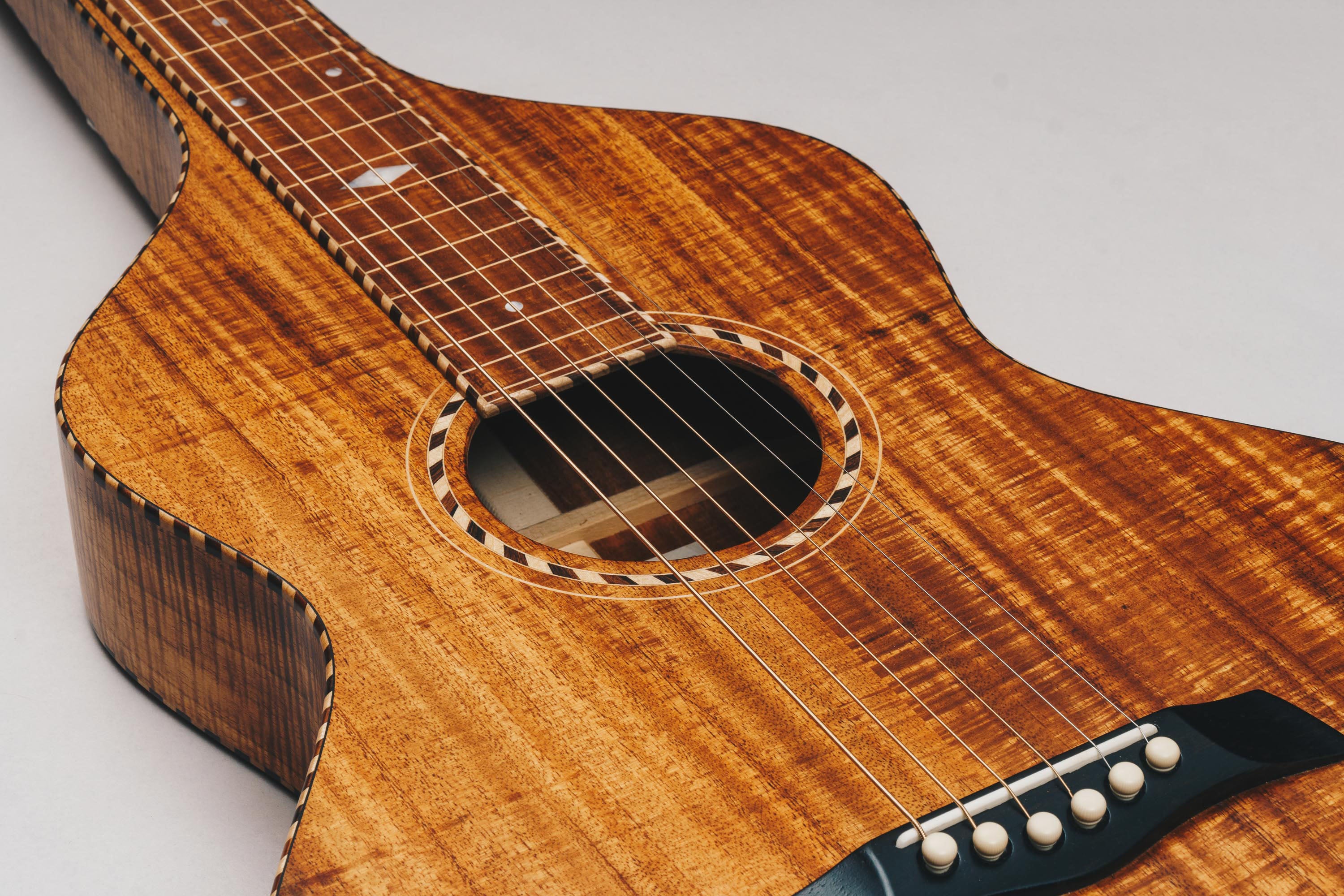 Hawaiian Koa Style 4 Weissenborn Guitar Weissenborn Acoustic Lap Steel Slide Guitar by master luthier Richard Wilson. Handcrafted in Australia. Serial no. RW2001-250.
