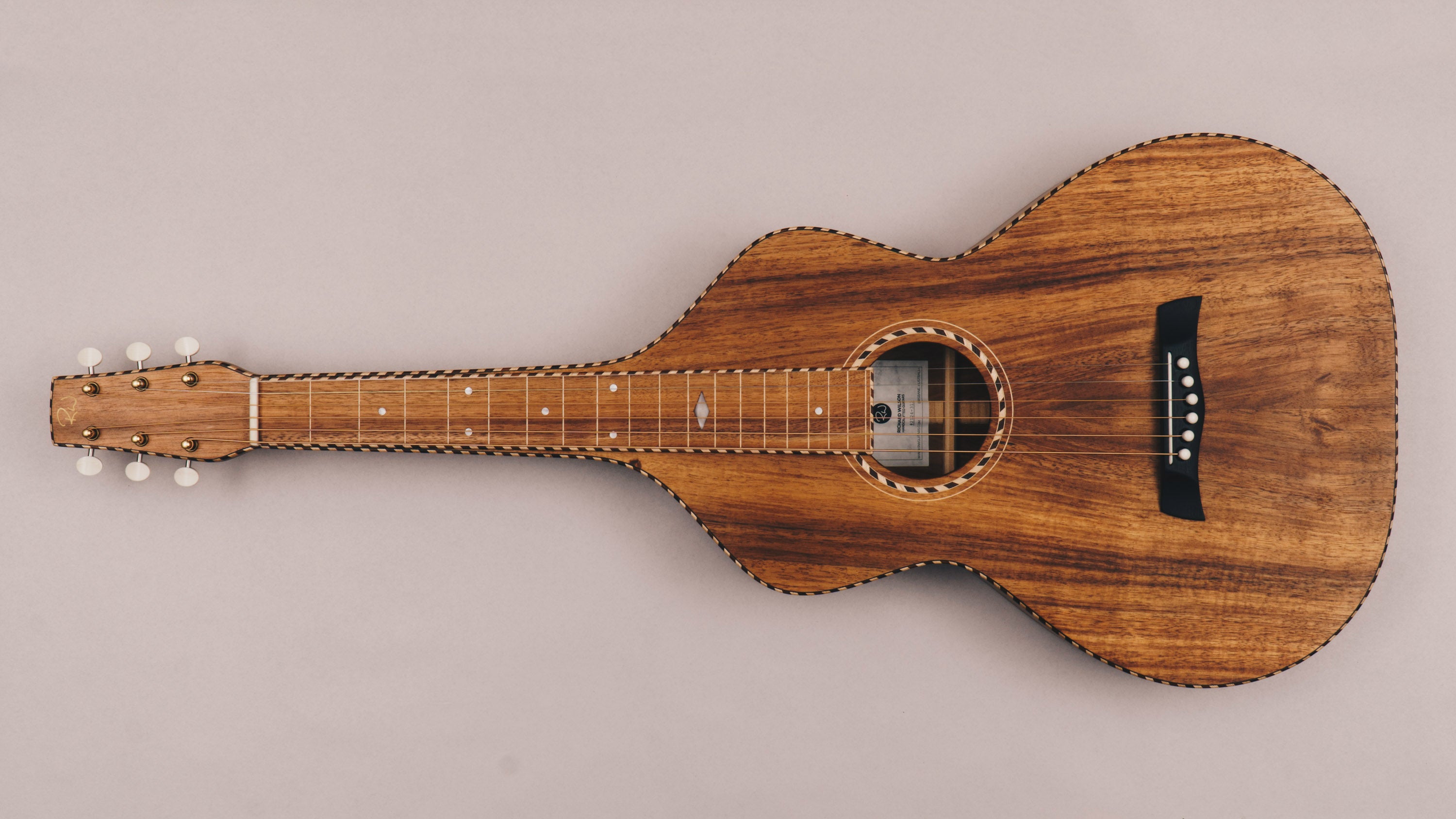 Hawaiian Koa Style 4 Weissenborn Guitar Weissenborn Acoustic Lap Steel Slide Guitar by master luthier Richard Wilson. Handcrafted in Australia. Serial no. RW2124-313.