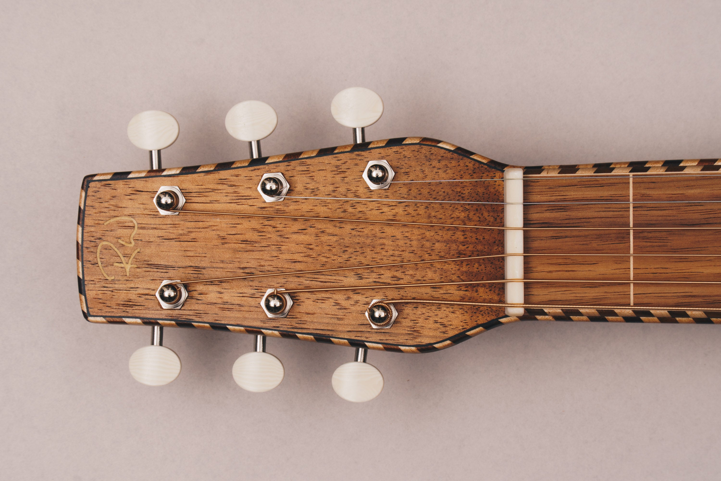 Hawaiian Koa Style 4 Weissenborn Guitar Weissenborn Acoustic Lap Steel Slide Guitar by master luthier Richard Wilson. Handcrafted in Australia. Serial no. RW2126-326.