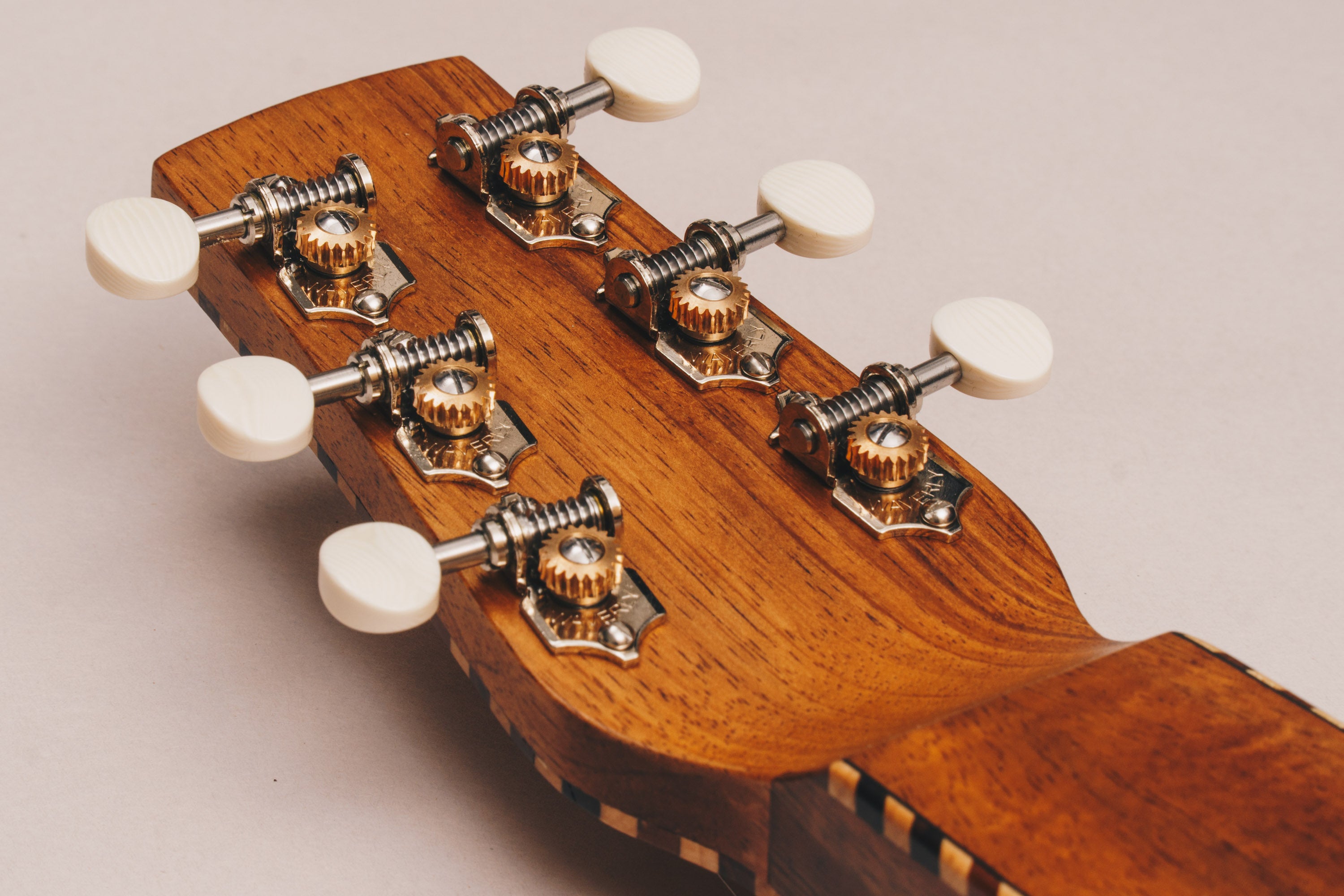 Hawaiian Koa Style 4 Weissenborn Guitar Weissenborn Acoustic Lap Steel Slide Guitar by master luthier Richard Wilson. Handcrafted in Australia. Serial no. RW2138-327.