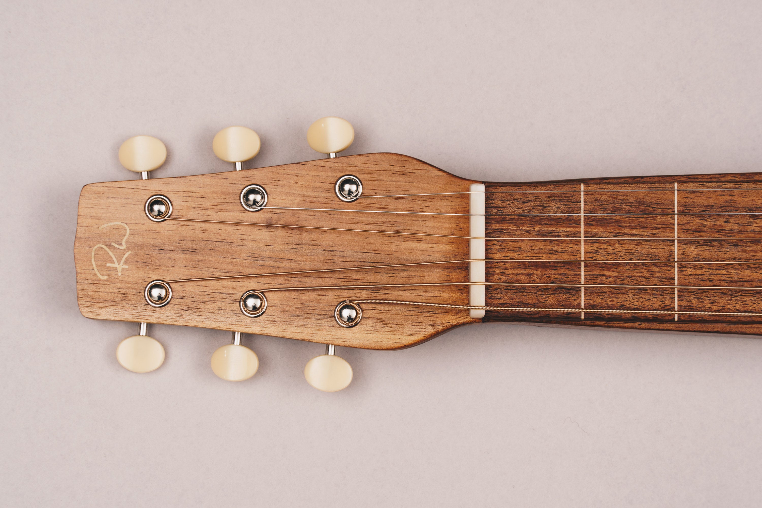 Style 1 Weissenborn Guitar Weissenborn Acoustic Lap Steel Slide Guitar by master luthier Richard Wilson. Handcrafted in Australia. Serial no. RW2020-269.
