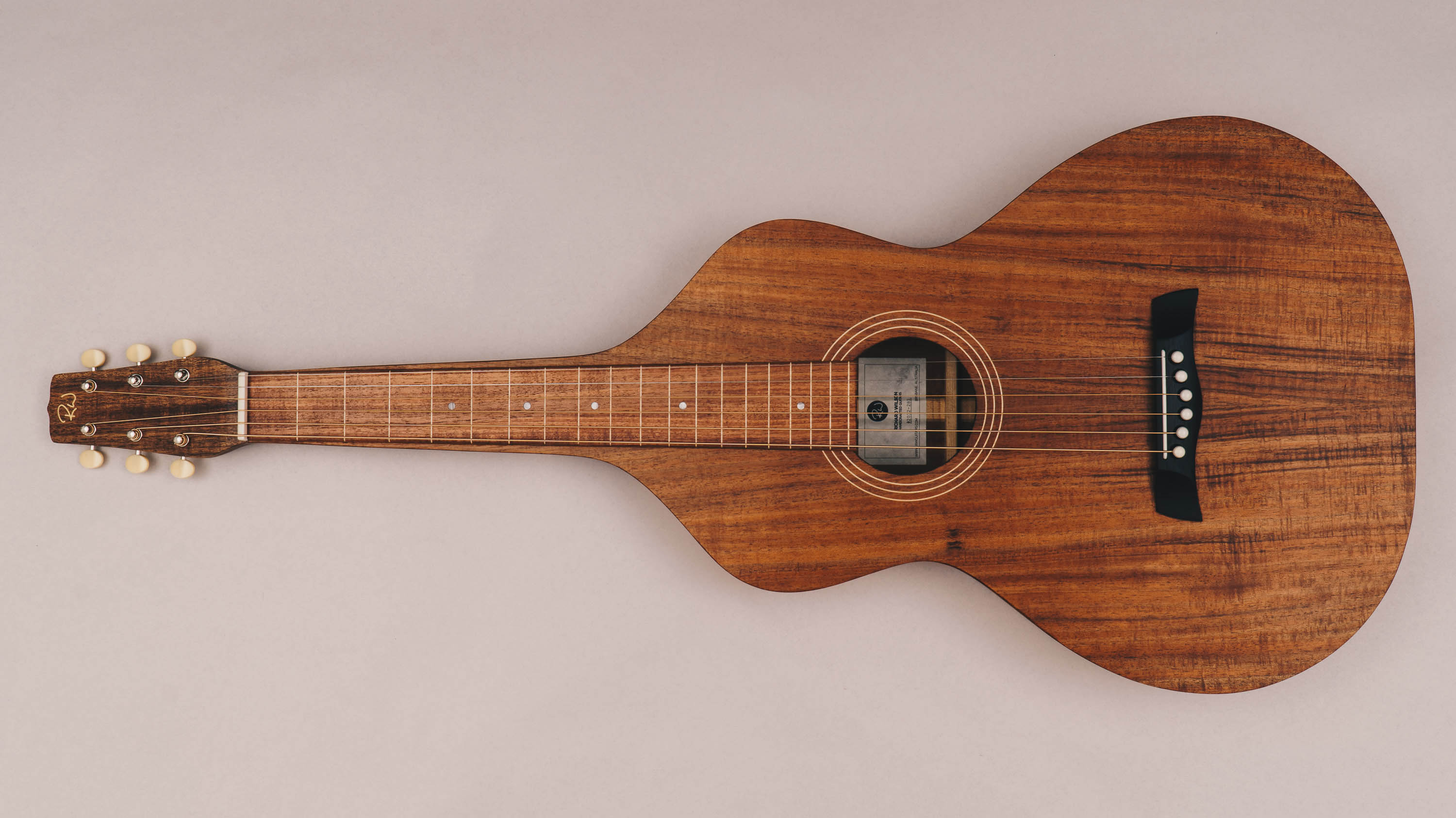 Style 1 Weissenborn Guitar Weissenborn Acoustic Lap Steel Slide Guitar by master luthier Richard Wilson. Handcrafted in Australia. Serial no. RW2032-281.