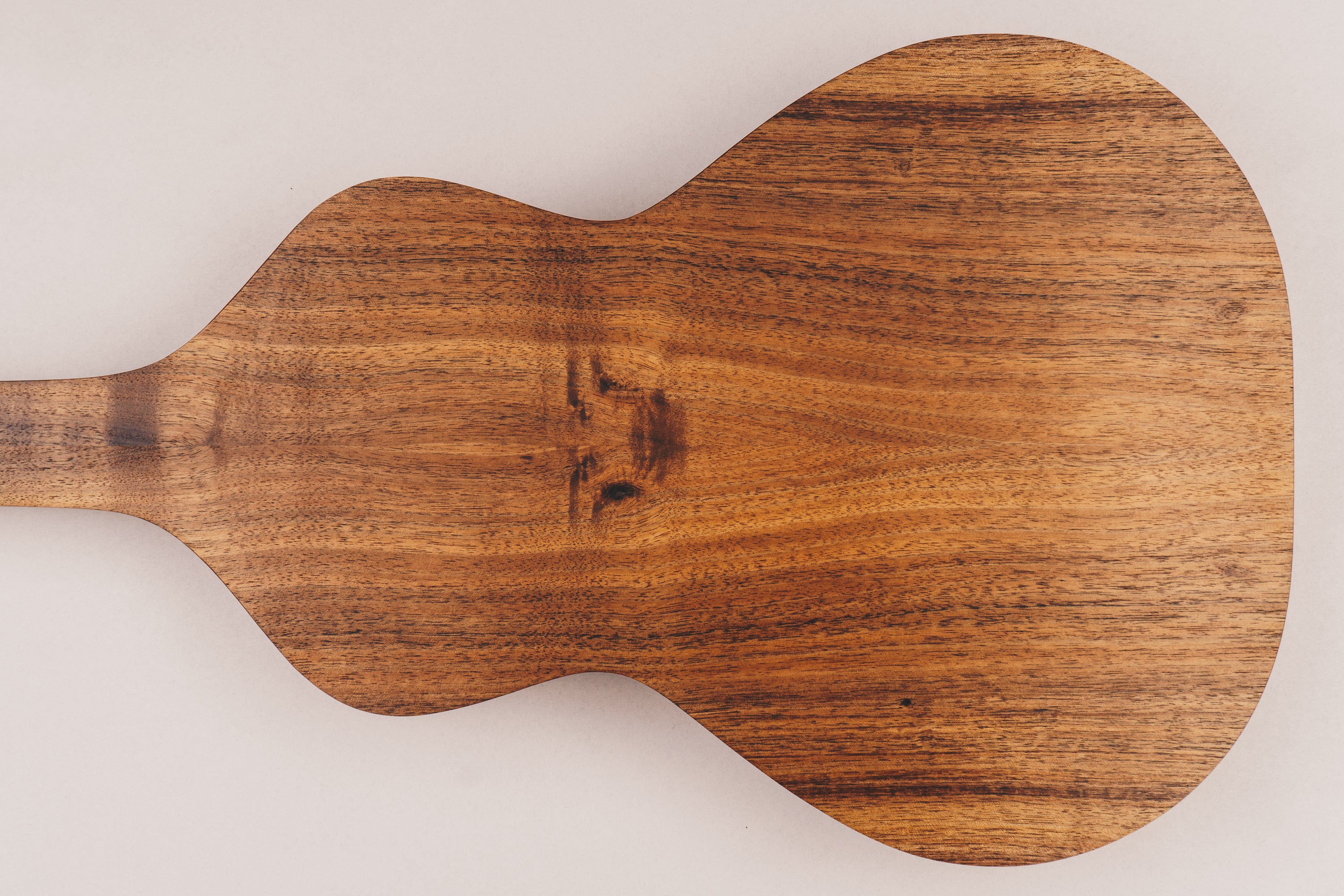 Style 1 Weissenborn Guitar Weissenborn Acoustic Lap Steel Slide Guitar by master luthier Richard Wilson. Handcrafted in Australia. Serial no. RW2112-301.