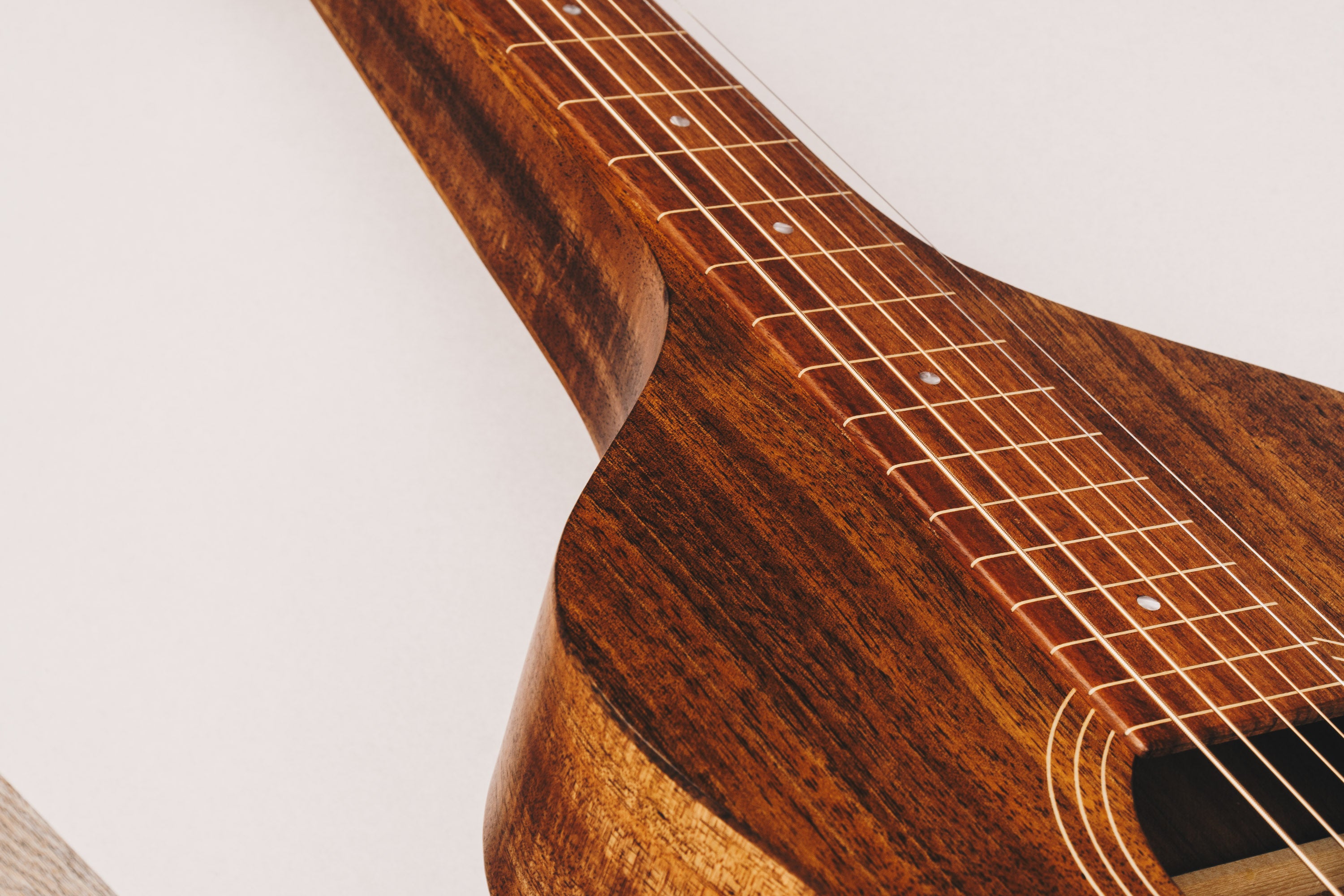 Style 1 Weissenborn Guitar Weissenborn Acoustic Lap Steel Slide Guitar by master luthier Richard Wilson. Handcrafted in Australia. Serial no. RW2112-301.