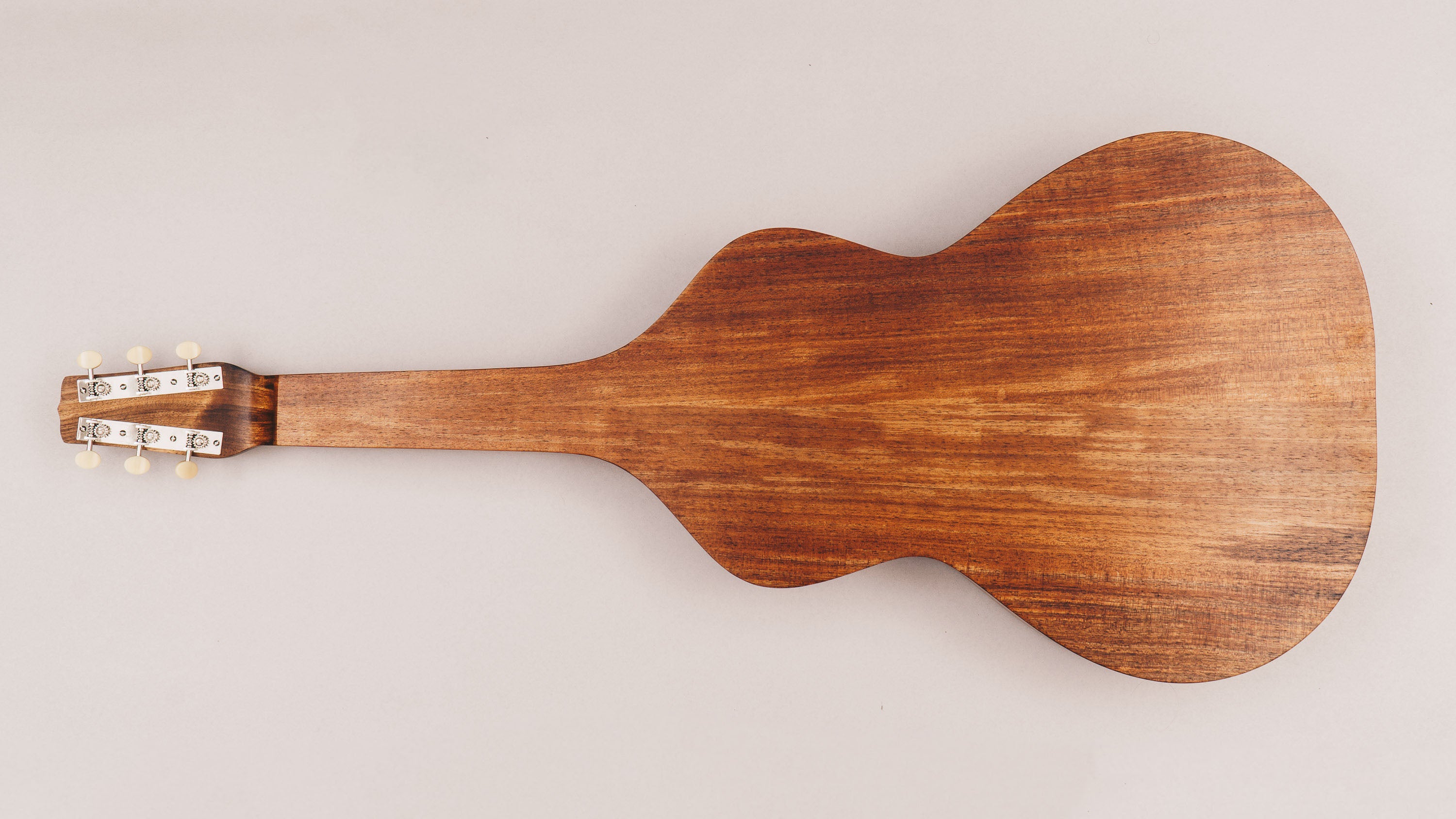 Style 1 Weissenborn Guitar Weissenborn Acoustic Lap Steel Slide Guitar by master luthier Richard Wilson. Handcrafted in Australia. Serial no. RW2114-303.