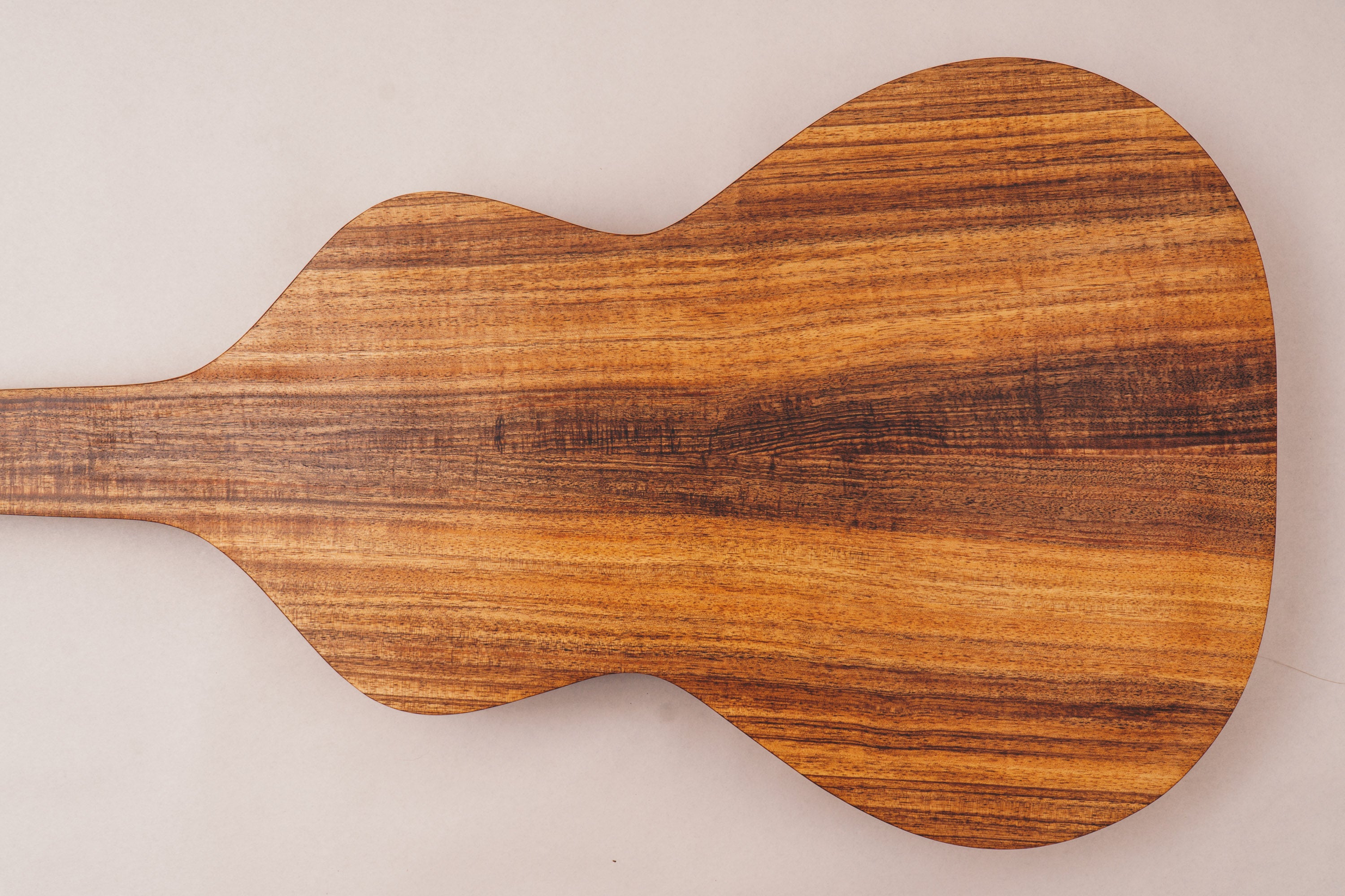 Style 1 Weissenborn Guitar Weissenborn Acoustic Lap Steel Slide Guitar by master luthier Richard Wilson. Handcrafted in Australia. Serial no. RW2202-332.