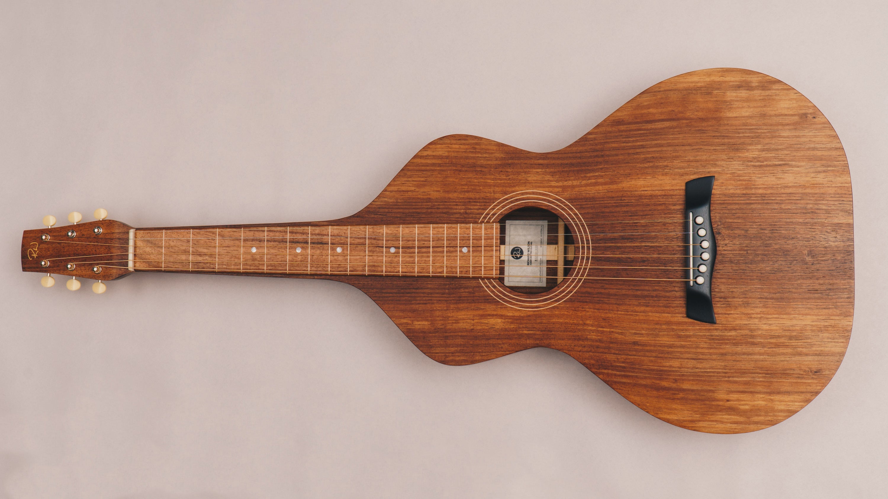 Style 1 Weissenborn Guitar Weissenborn Acoustic Lap Steel Slide Guitar by master luthier Richard Wilson. Handcrafted in Australia. Serial no. RW2203-333.