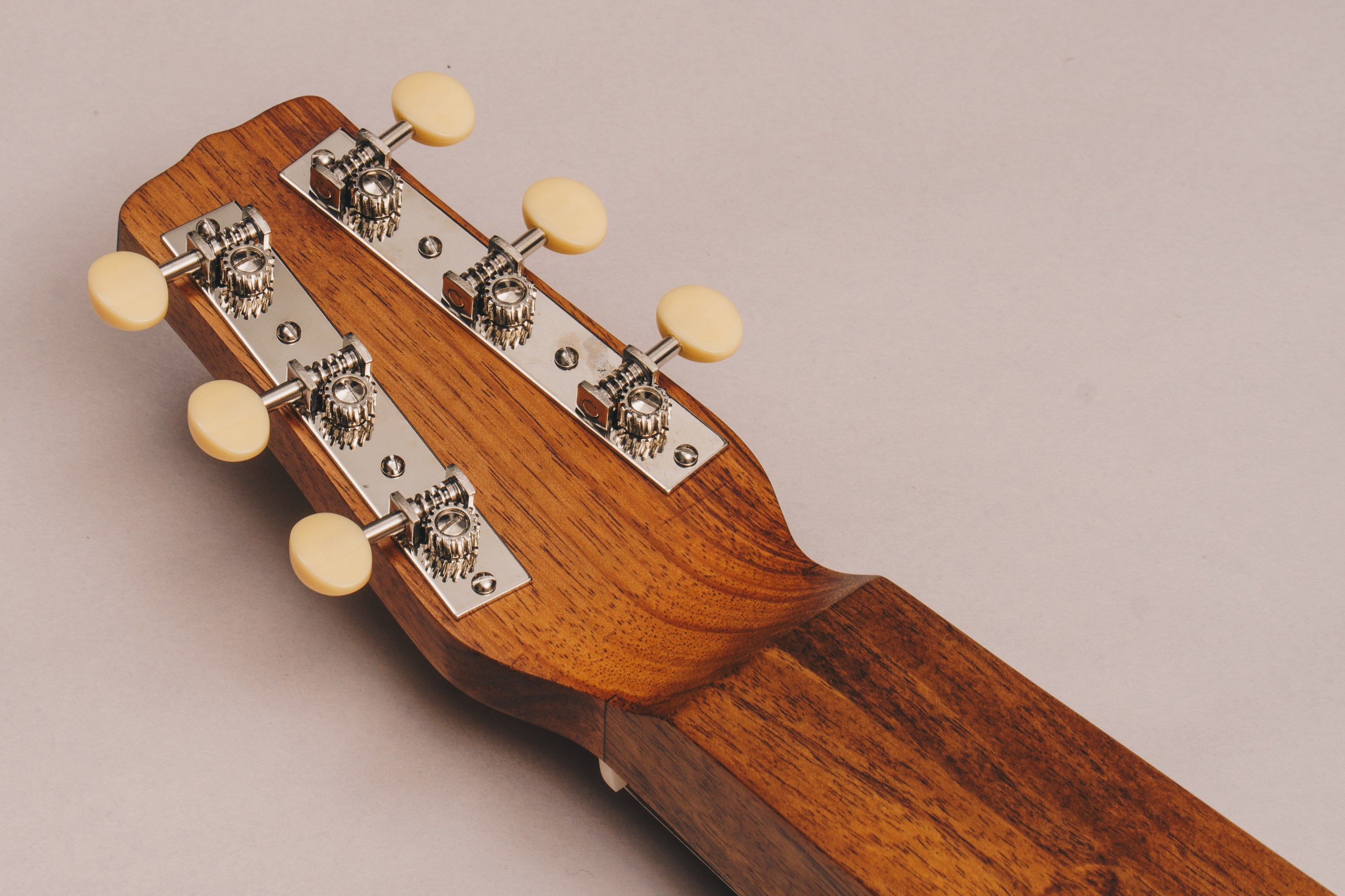 Style 1 Weissenborn Guitar Weissenborn Acoustic Lap Steel Slide Guitar by master luthier Richard Wilson. Handcrafted in Australia. Serial no. RW2208-338.