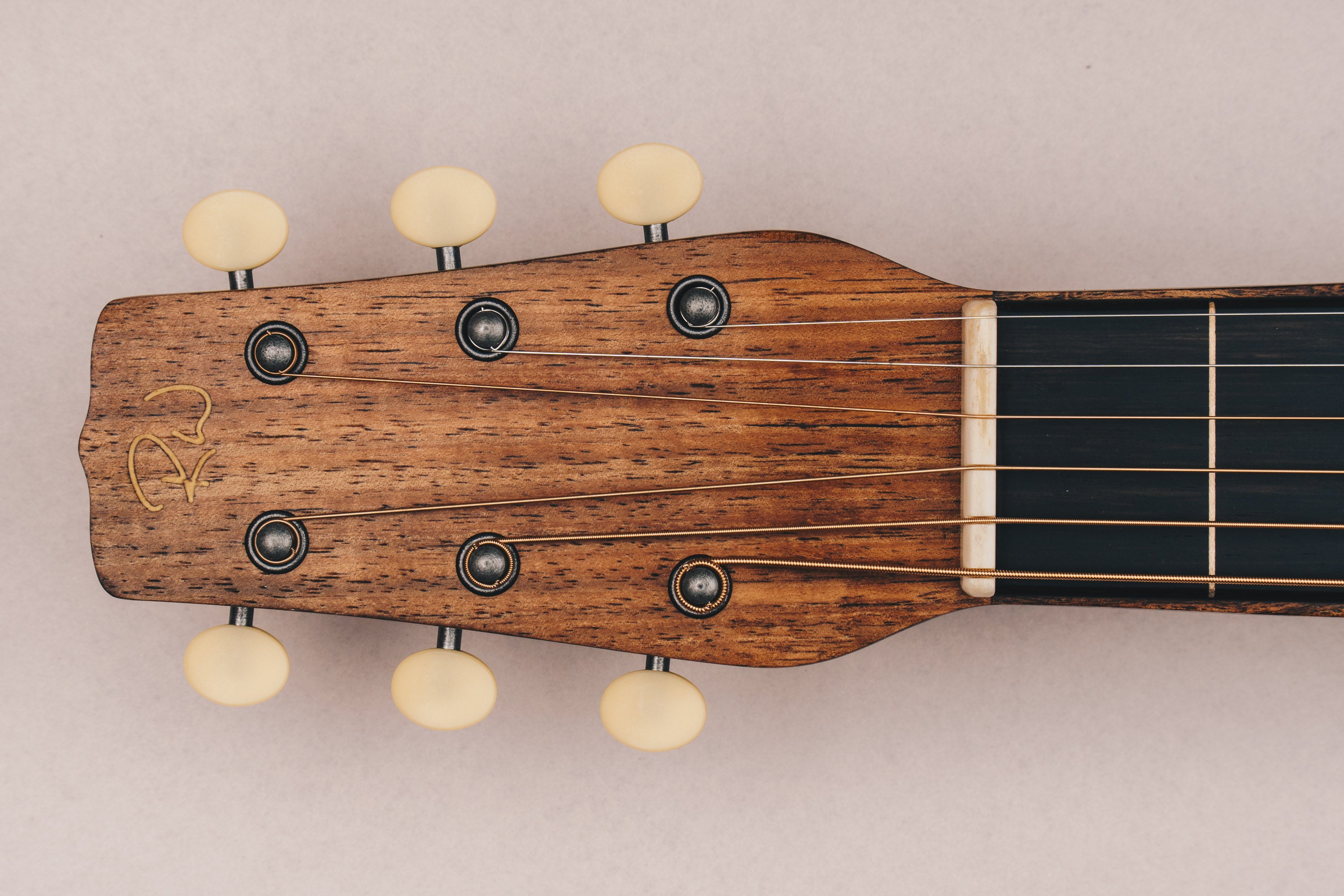 Style 1 Weissenborn Guitar Weissenborn Acoustic Lap Steel Slide Guitar by master luthier Richard Wilson. Handcrafted in Australia. Serial no. RW2211-341.