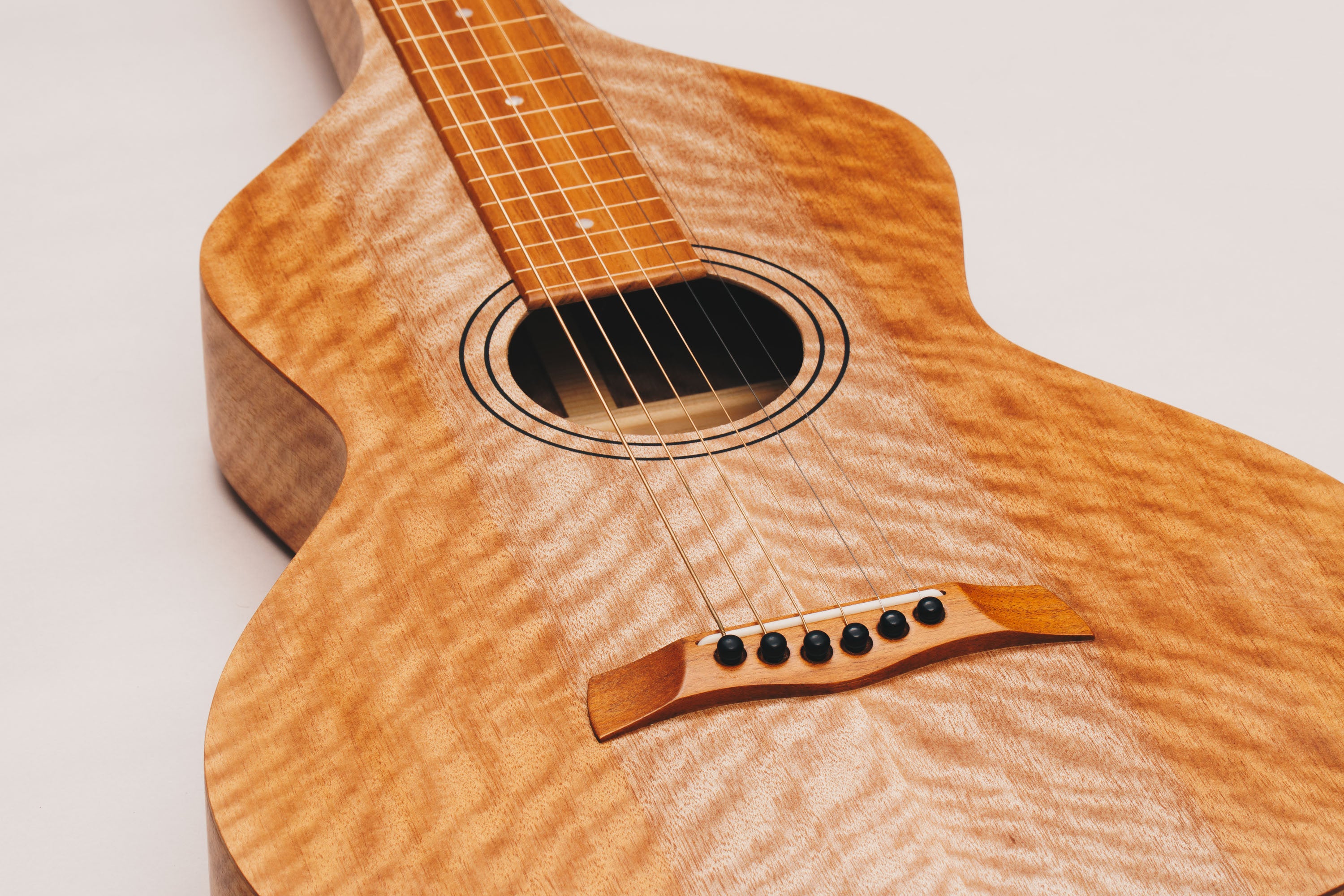 Style 1 Weissenborn Guitar Weissenborn Acoustic Lap Steel Slide Guitar by master luthier Richard Wilson. Handcrafted in Australia. Serial no. RW2238-368.