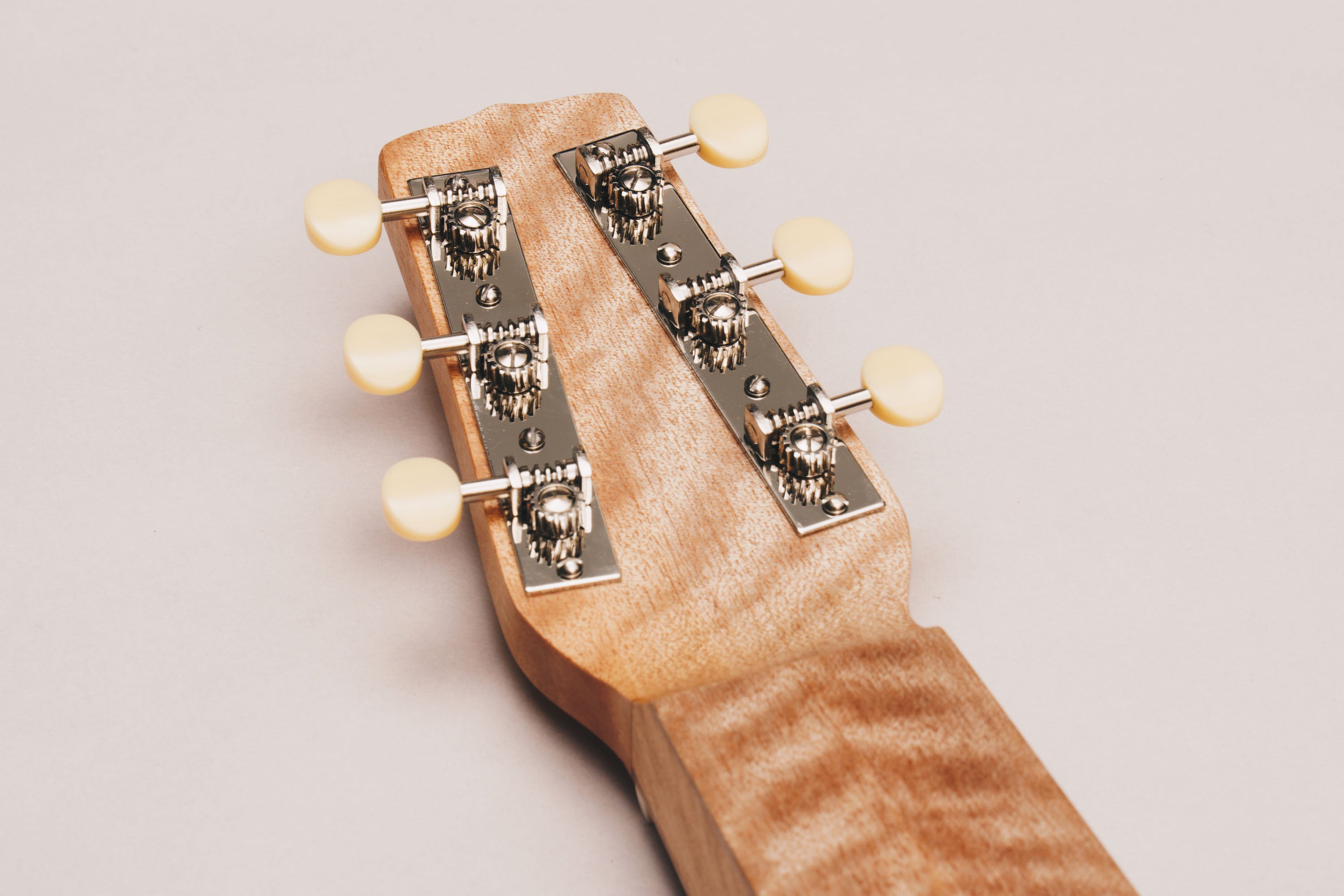 Style 1 Weissenborn Guitar Weissenborn Acoustic Lap Steel Slide Guitar by master luthier Richard Wilson. Handcrafted in Australia. Serial no. RW2238-368.
