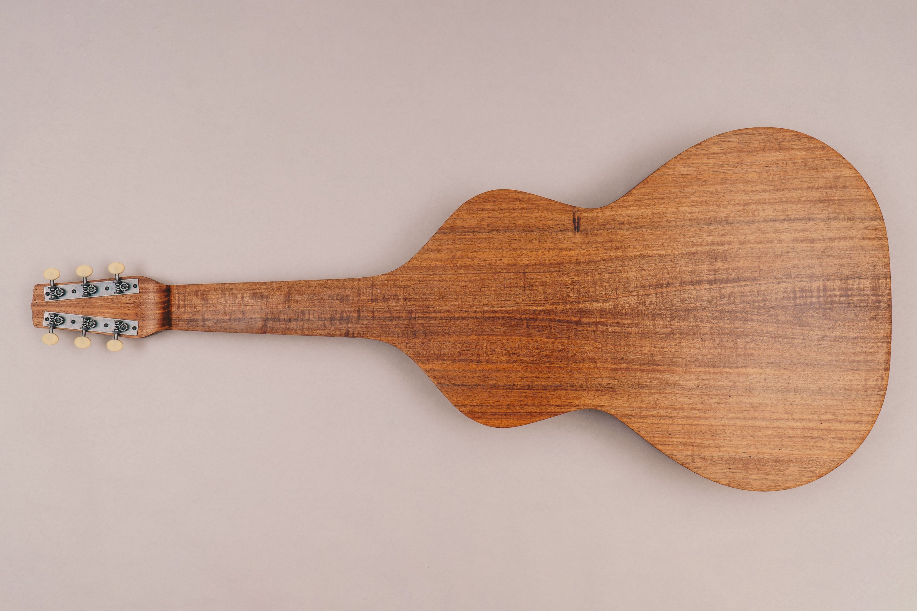 Style 1 Weissenborn Guitar Weissenborn Acoustic Lap Steel Slide Guitar by master luthier Richard Wilson. Handcrafted in Australia. Serial no. RW2251-381.