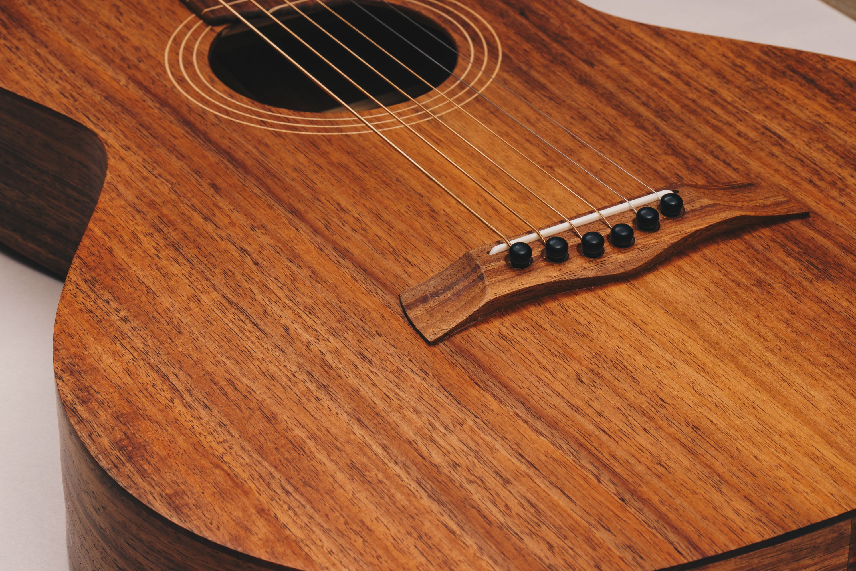Style 1 Weissenborn Guitar Weissenborn Acoustic Lap Steel Slide Guitar by master luthier Richard Wilson. Handcrafted in Australia. Serial no. RW2252-382.