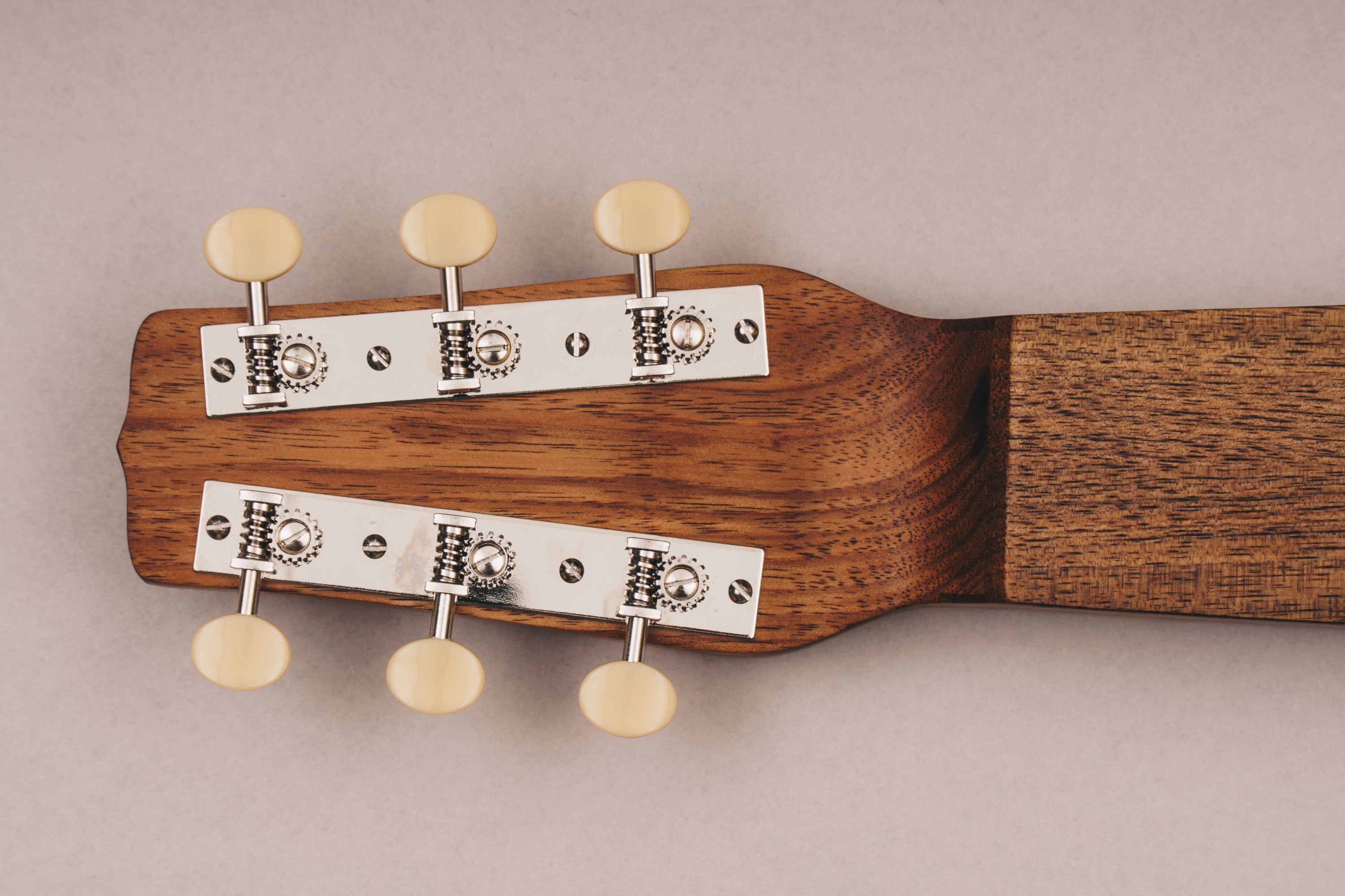 Style 1 Weissenborn Guitar Weissenborn Acoustic Lap Steel Slide Guitar by master luthier Richard Wilson. Handcrafted in Australia. Serial no. RW2255-385.