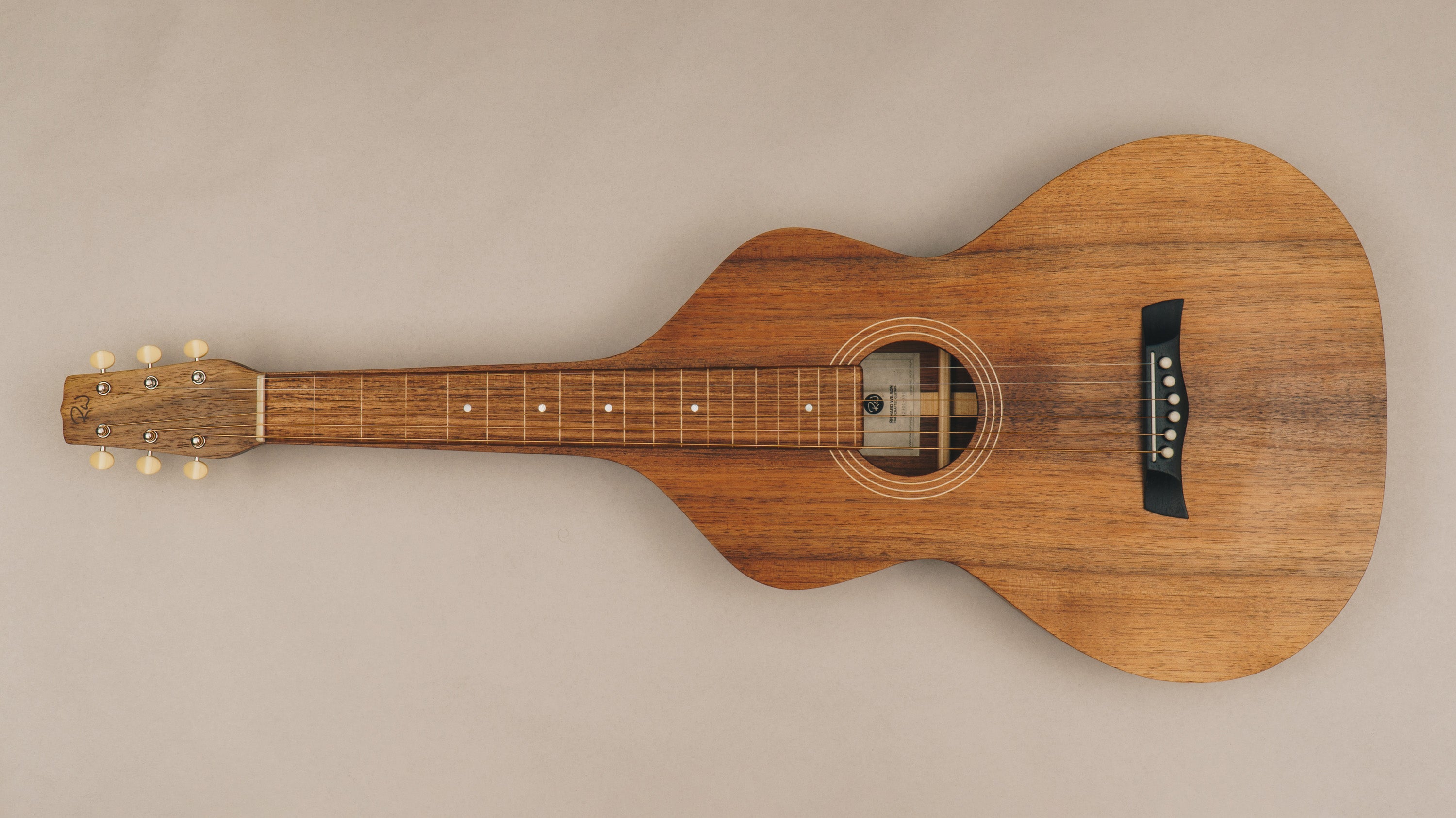 Style 1 Weissenborn Guitar Weissenborn Acoustic Lap Steel Slide Guitar by master luthier Richard Wilson. Handcrafted in Australia. Serial no. RW2301-391.