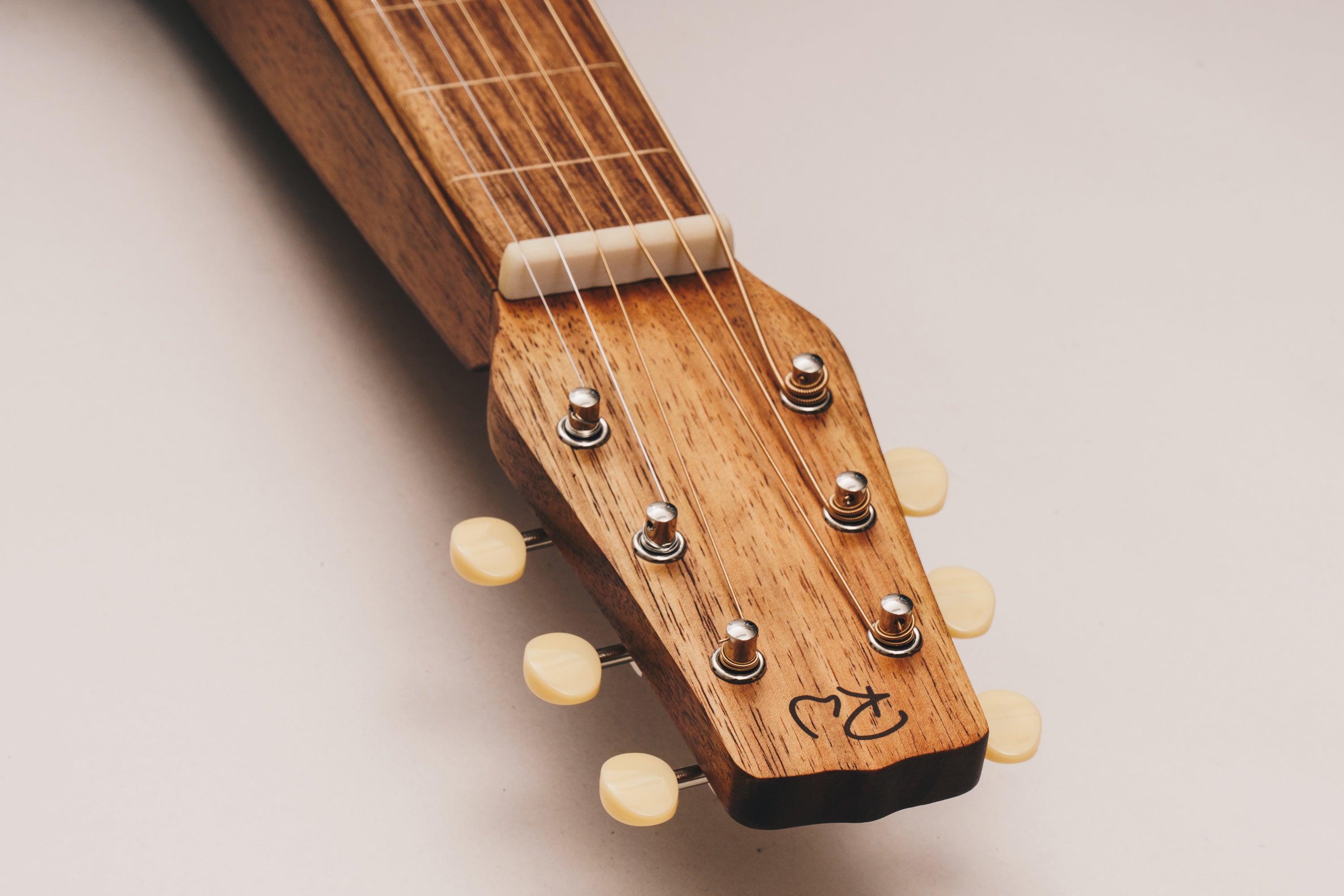 Style 1 Weissenborn Guitar Weissenborn Acoustic Lap Steel Slide Guitar by master luthier Richard Wilson. Handcrafted in Australia. Serial no. RW2308-396.