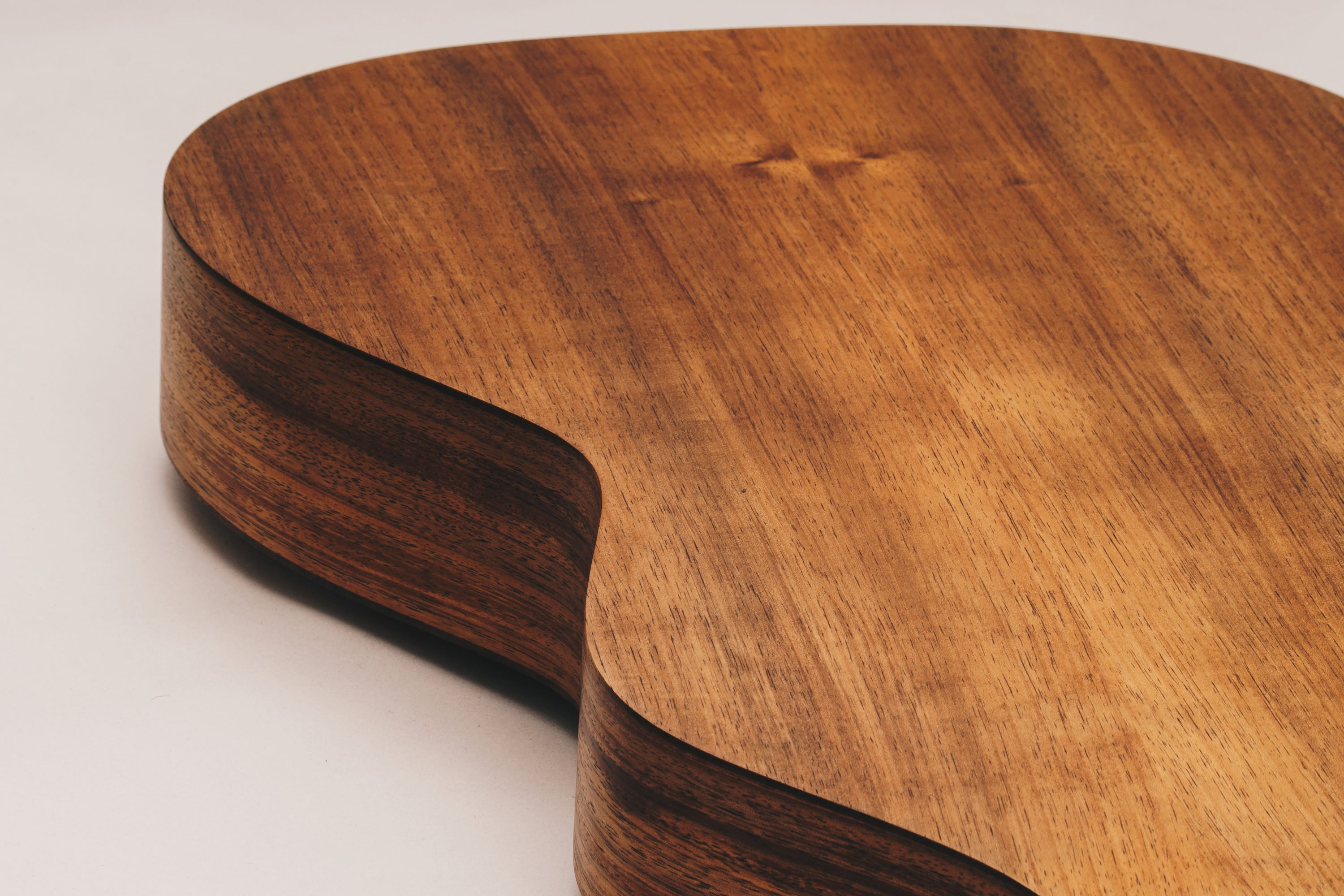 Style 1 Weissenborn Guitar Weissenborn Acoustic Lap Steel Slide Guitar by master luthier Richard Wilson. Handcrafted in Australia. Serial no. RW2314-404.