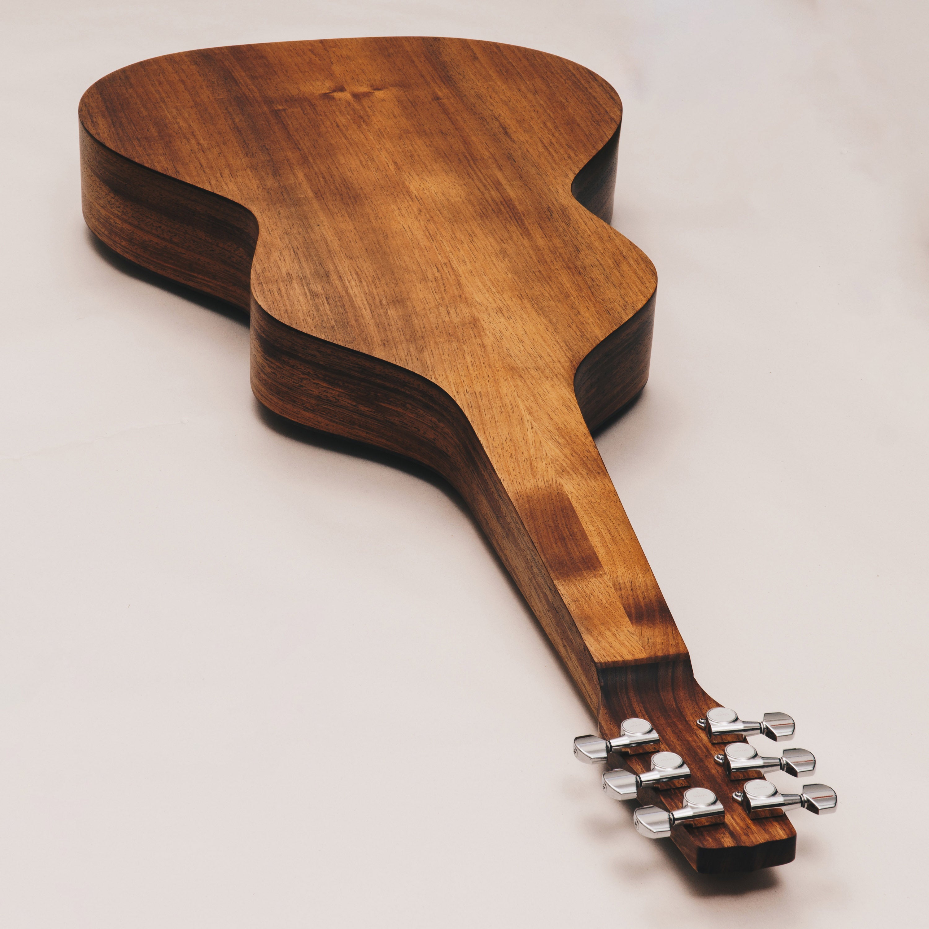 Style 1 Weissenborn Guitar Weissenborn Acoustic Lap Steel Slide Guitar by master luthier Richard Wilson. Handcrafted in Australia. Serial no. RW2314-404.
