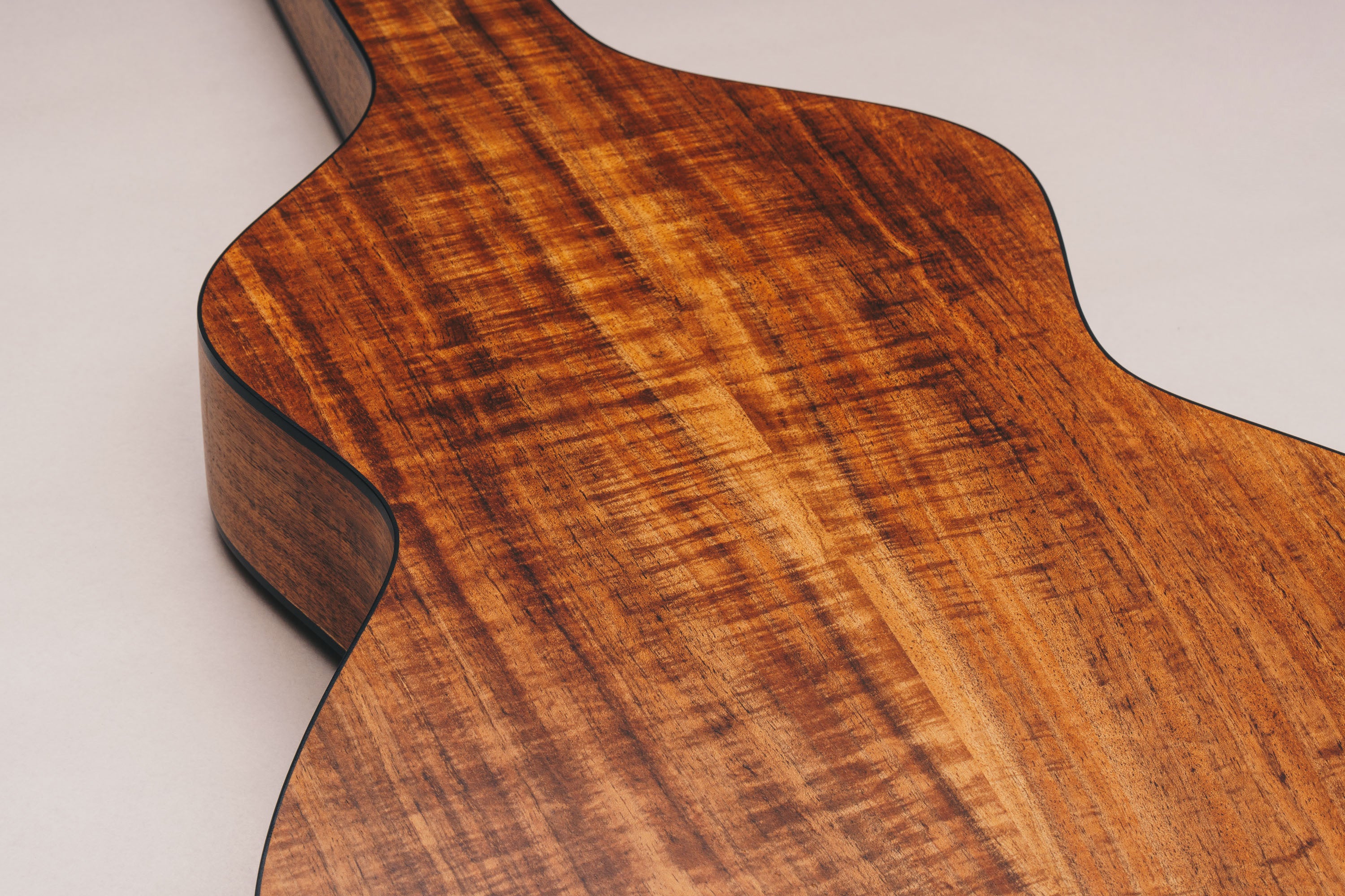 Style 2 Weissenborn Guitar Weissenborn Acoustic Lap Steel Slide Guitar by master luthier Richard Wilson. Handcrafted in Australia. Serial no. RW2243-373.