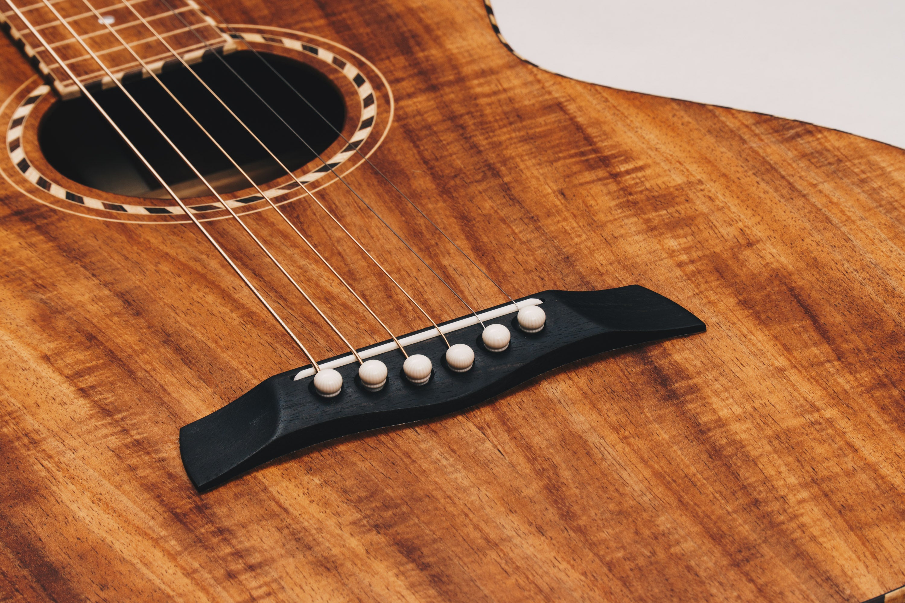 Style 3 Weissenborn Guitar Weissenborn Acoustic Lap Steel Slide Guitar by master luthier Richard Wilson. Handcrafted in Australia. Serial no. RW1921-241.