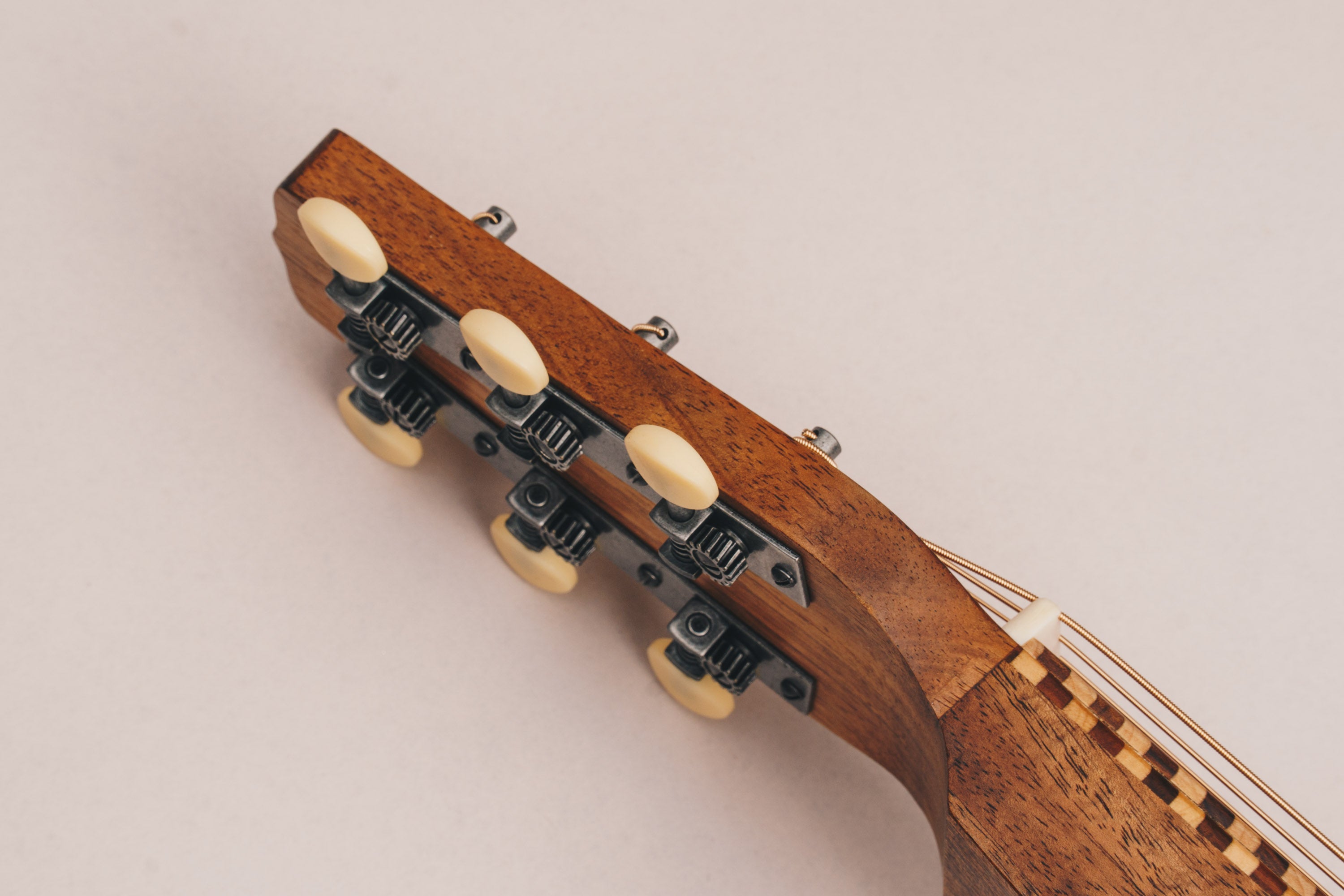 Style 3 Weissenborn Guitar Weissenborn Acoustic Lap Steel Slide Guitar by master luthier Richard Wilson. Handcrafted in Australia. Serial no. RW2206-336.