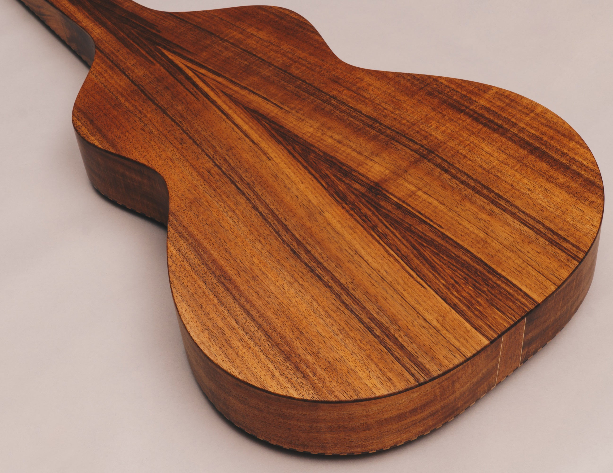 Style 3 Weissenborn Guitar Weissenborn Acoustic Lap Steel Slide Guitar by master luthier Richard Wilson. Handcrafted in Australia. Serial no. RW2212-342.