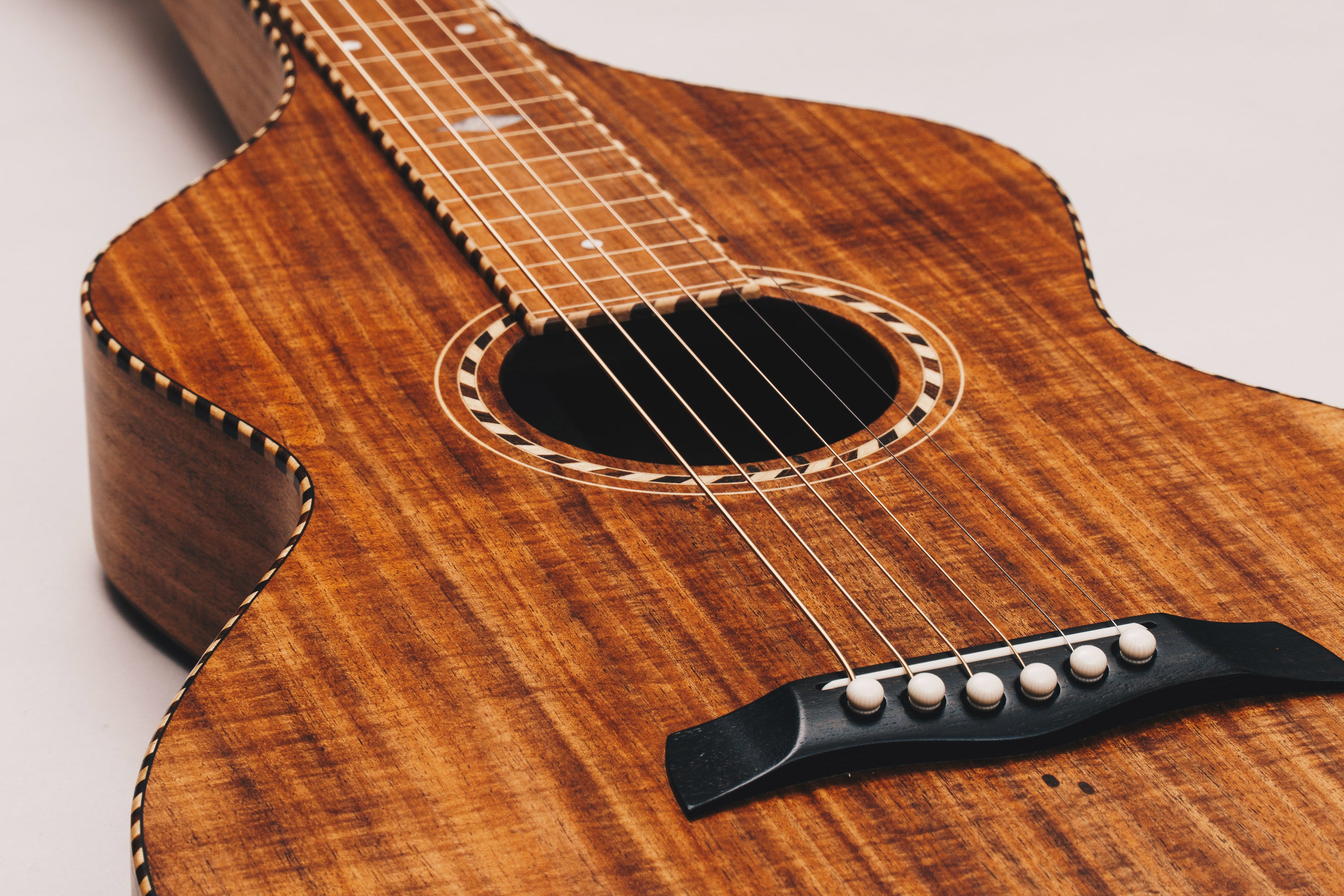 Style 3 Weissenborn Guitar Weissenborn Acoustic Lap Steel Slide Guitar by master luthier Richard Wilson. Handcrafted in Australia. Serial no. RW2220-309.