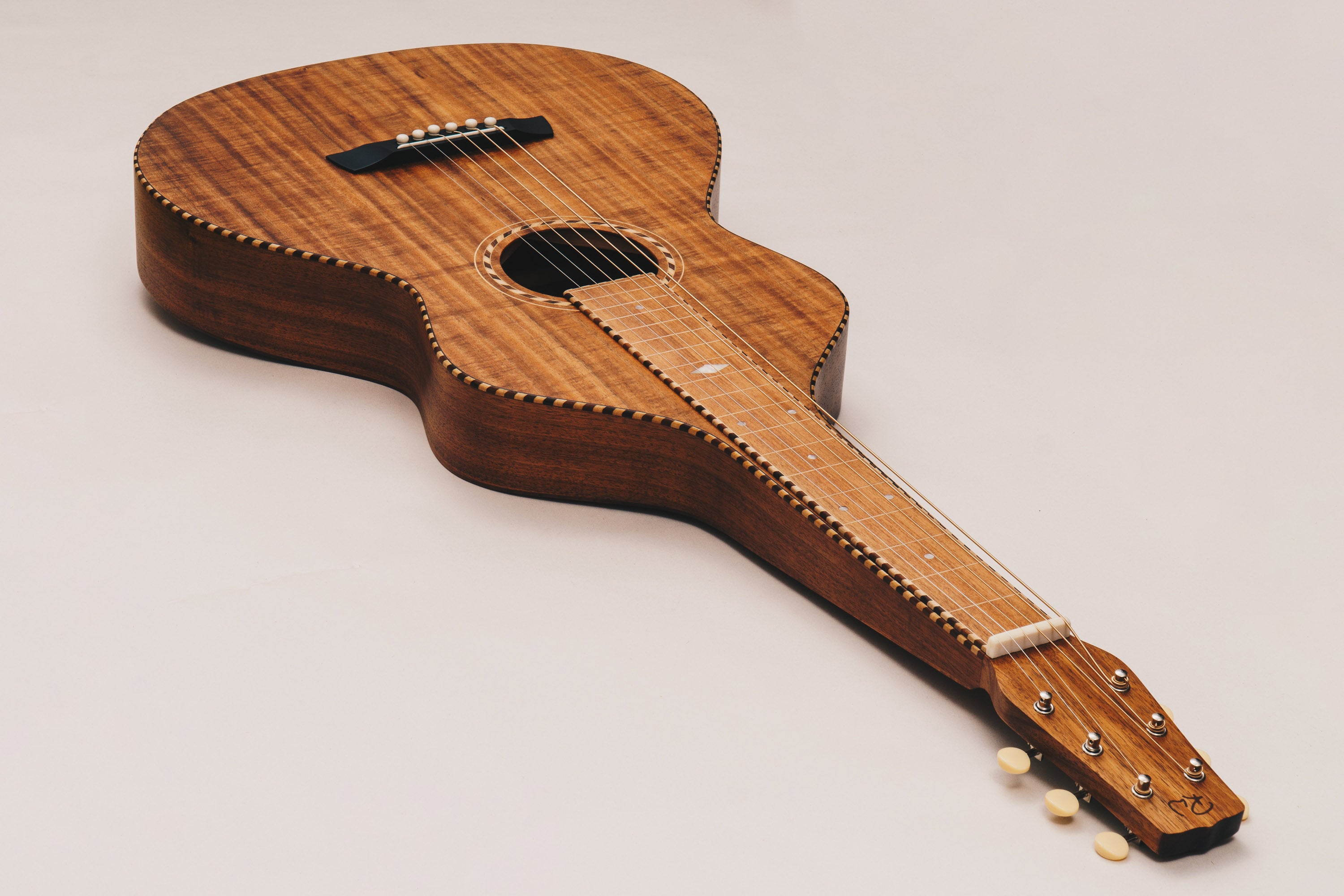 Style 3 Weissenborn Guitar Weissenborn Acoustic Lap Steel Slide Guitar by master luthier Richard Wilson. Handcrafted in Australia. Serial no. RW2308-398.