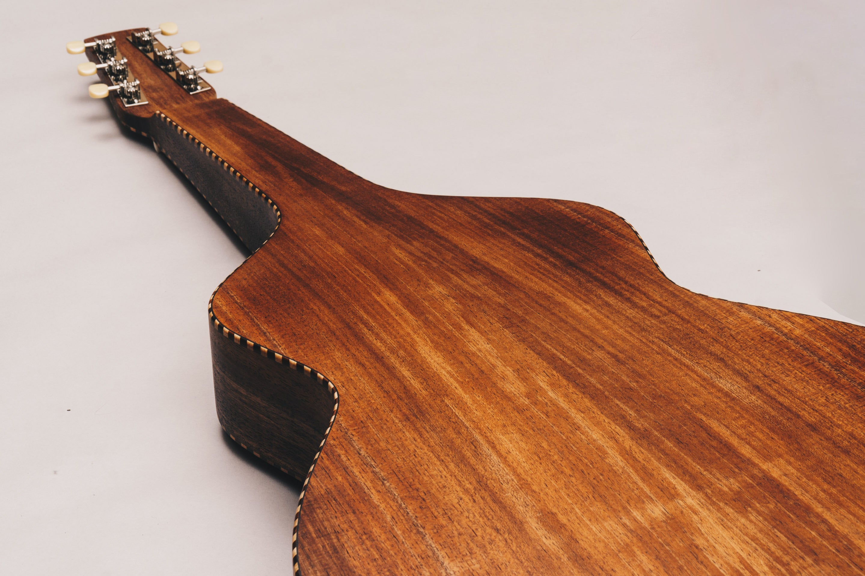 Style 4 Weissenborn Guitar Weissenborn Acoustic Lap Steel Slide Guitar by master luthier Richard Wilson. Handcrafted in Australia. Serial no. RW2126-315.