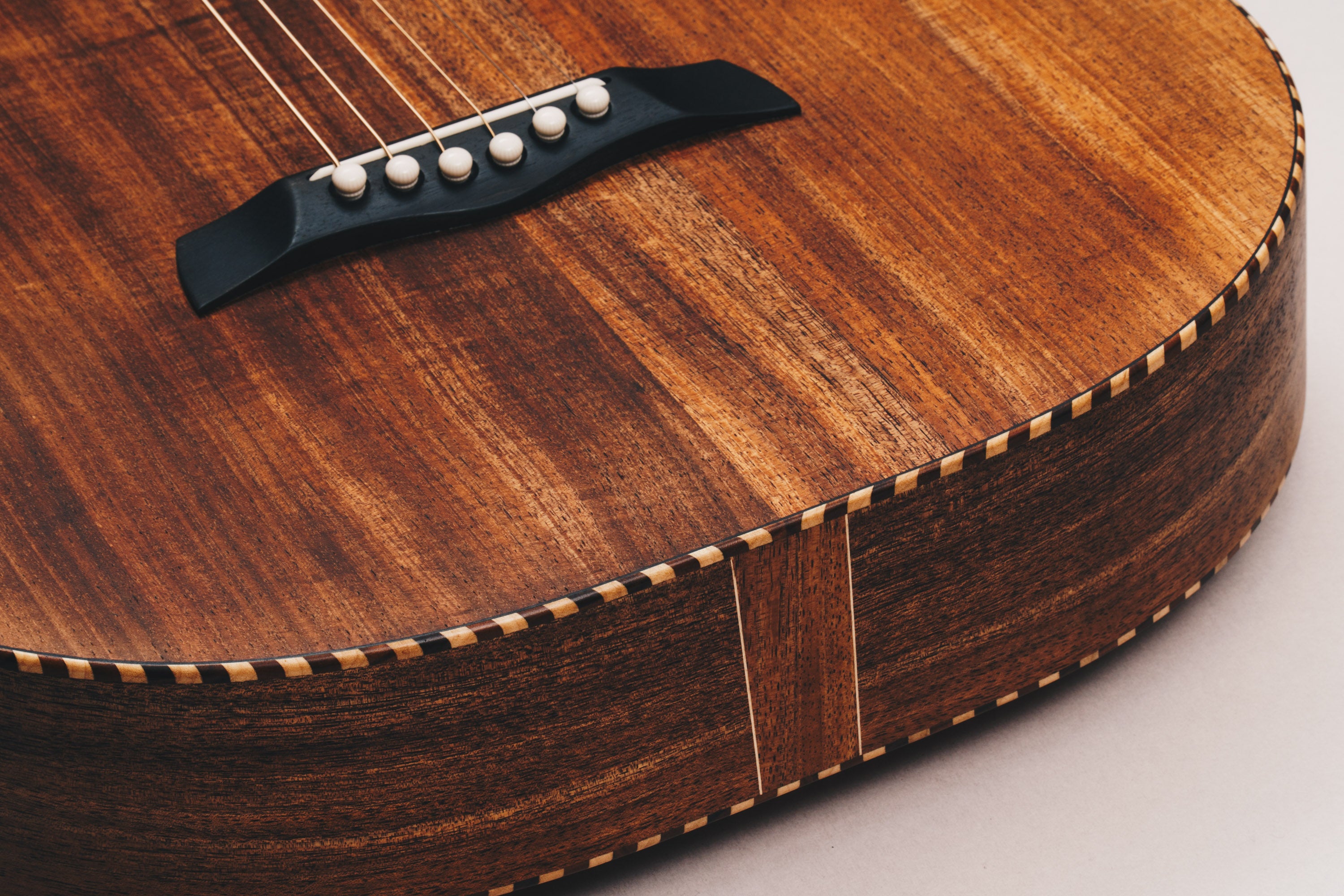 Style 4 Weissenborn Guitar Weissenborn Acoustic Lap Steel Slide Guitar by master luthier Richard Wilson. Handcrafted in Australia. Serial no. RW2126-315.
