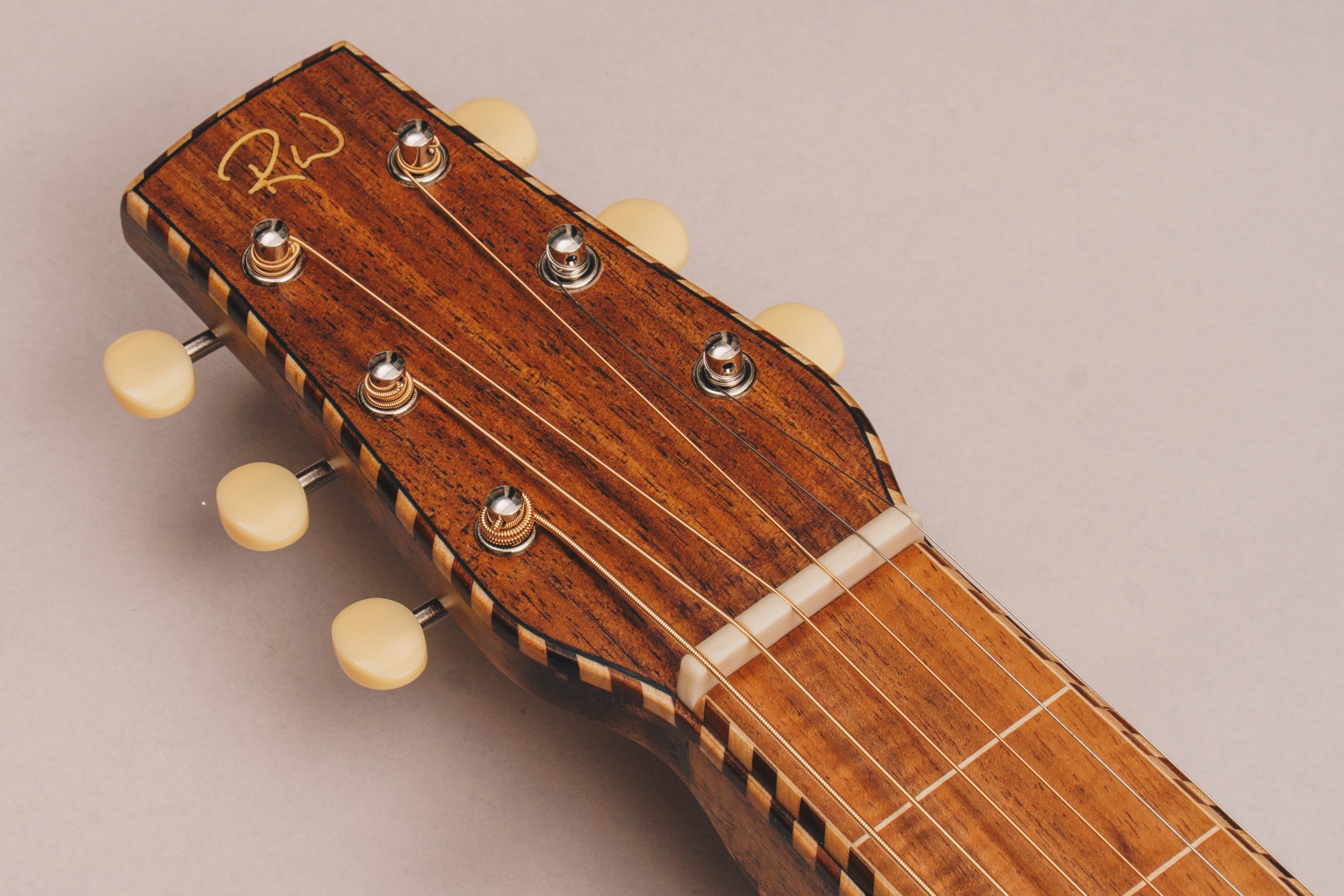 Style 4 Weissenborn Guitar Weissenborn Acoustic Lap Steel Slide Guitar by master luthier Richard Wilson. Handcrafted in Australia. Serial no. RW2139-328.
