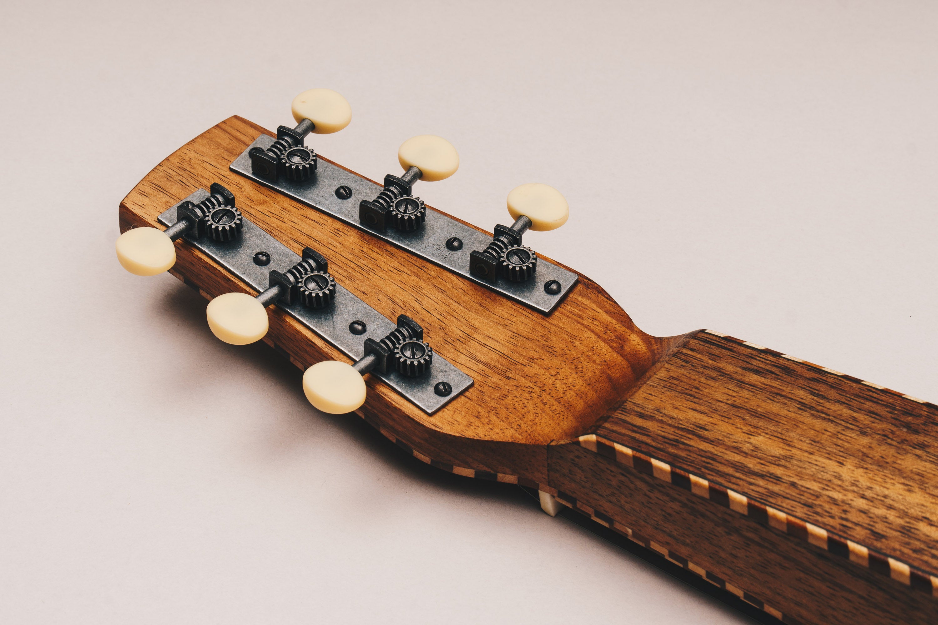 Style 4 Weissenborn Guitar Weissenborn Acoustic Lap Steel Slide Guitar by master luthier Richard Wilson. Handcrafted in Australia. Serial no. RWRW2217-347.