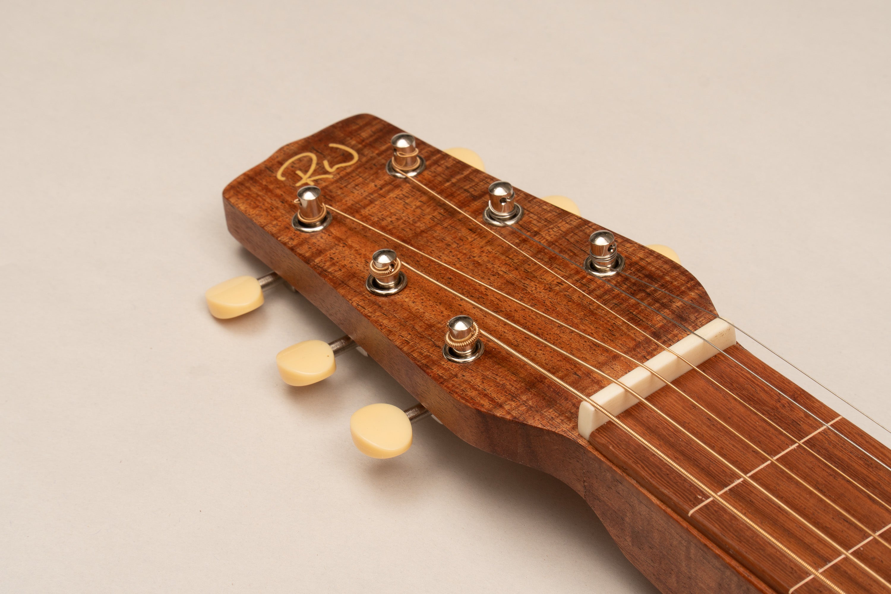 Tasmanian Blackwood Style 1 Weissenborn Acoustic Lap Steel Slide Guitar by master luthier Richard Wilson. Handcrafted in Australia. Serial no. RW1918-238.