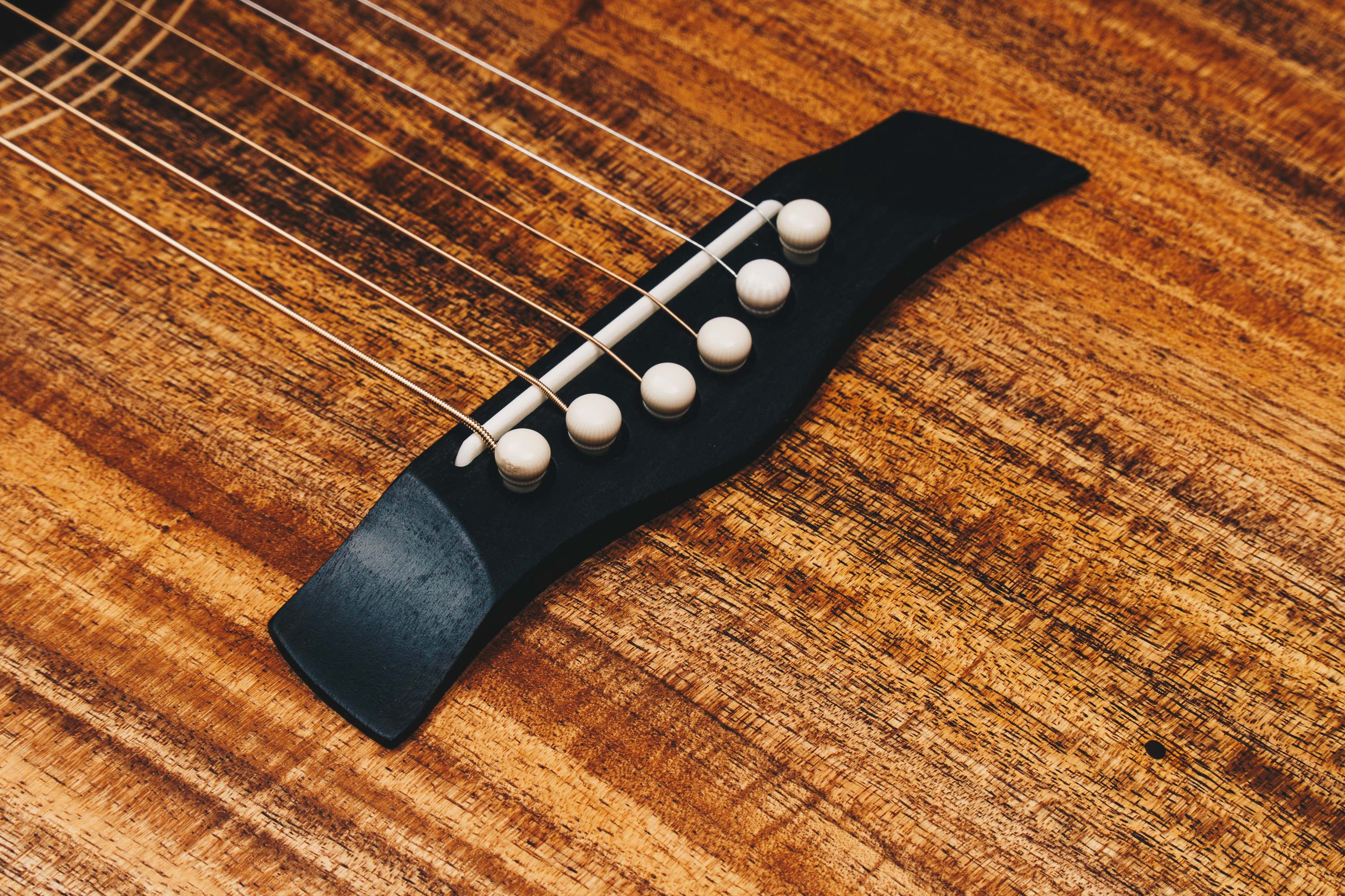 Tasmanian Blackwood Style 1 Weissenborn Acoustic Lap Steel Slide Guitar by master luthier Richard Wilson. Handcrafted in Australia. Serial no. RW2007-256.
