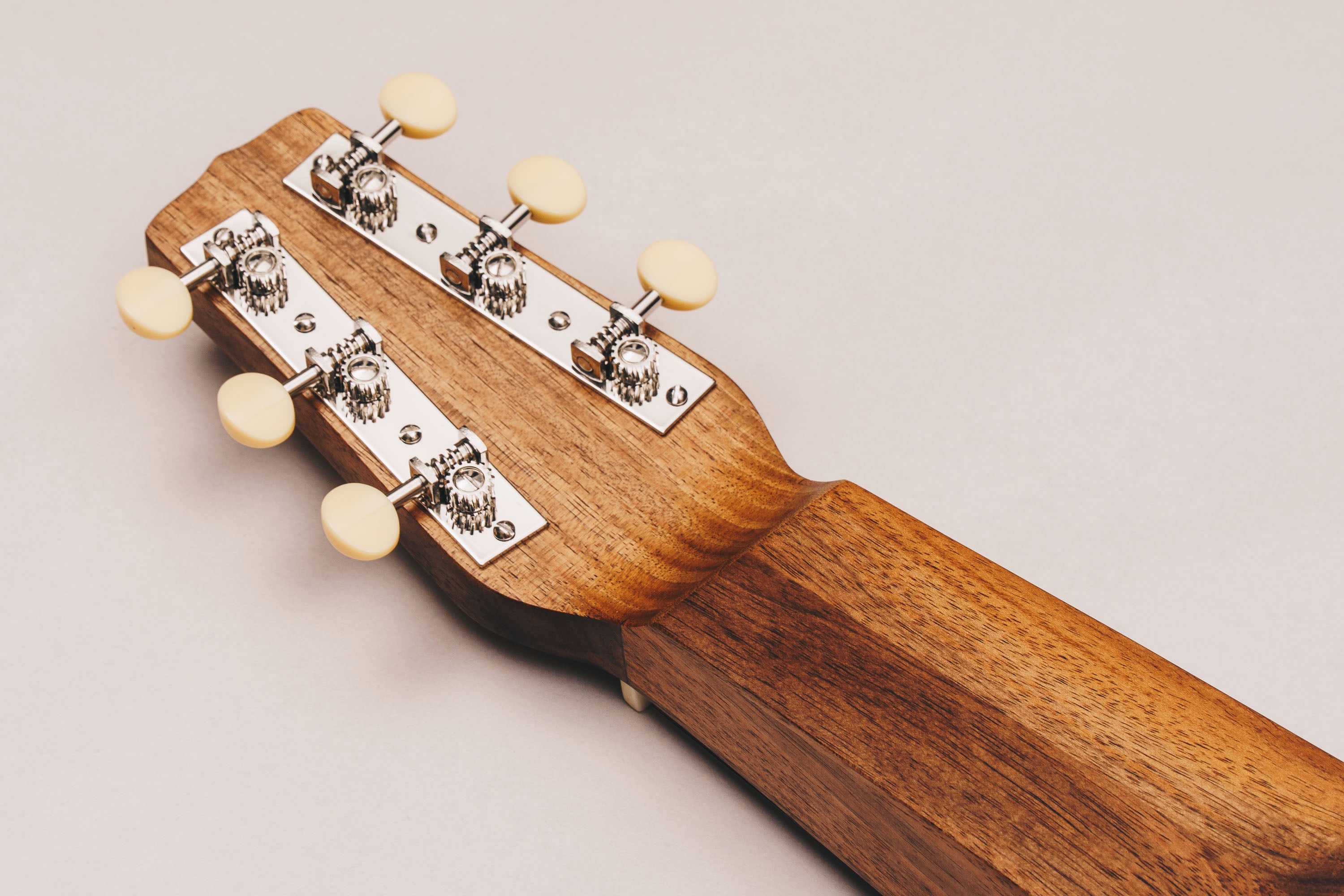 Style 1 Weissenborn Guitar - Tasmanian Blackwood Weissenborn Acoustic Lap Steel Slide Guitar by master luthier Richard Wilson. Handcrafted in Australia. Serial no. RW2413-463.