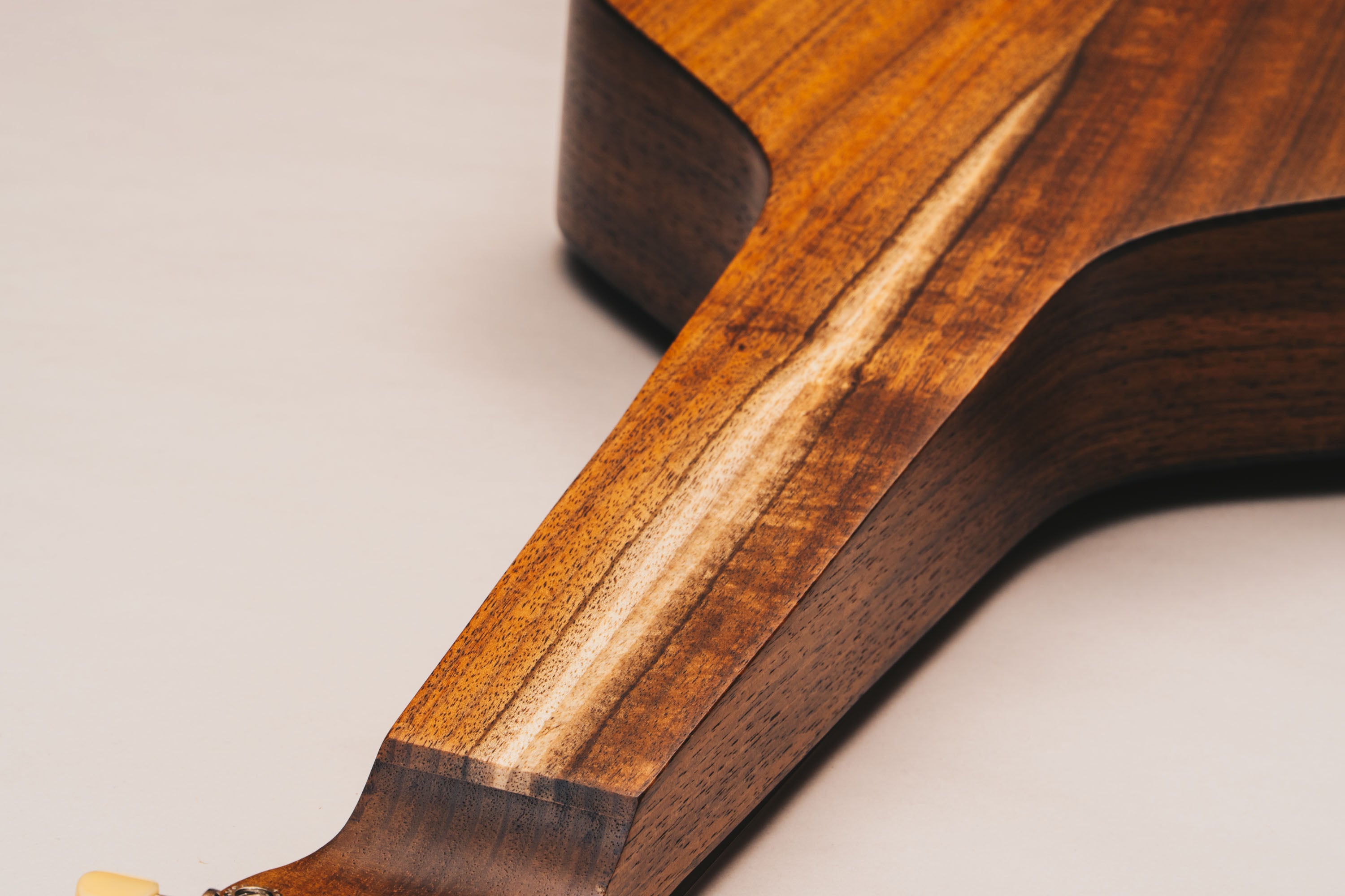 Style 1 Weissenborn Guitar - Tasmanian Blackwood Weissenborn Acoustic Lap Steel Slide Guitar by master luthier Richard Wilson. Handcrafted in Australia. Serial no. RW2619-506.