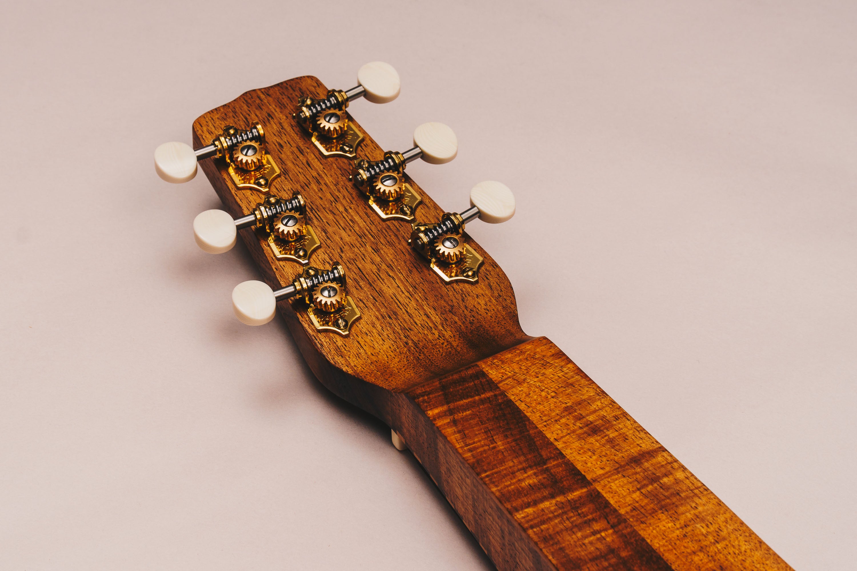 Style 3 Weissenborn Guitar - Tasmanian Blackwood Weissenborn Acoustic Lap Steel Slide Guitar by master luthier Richard Wilson. Handcrafted in Australia. Serial no. RW2468-468.