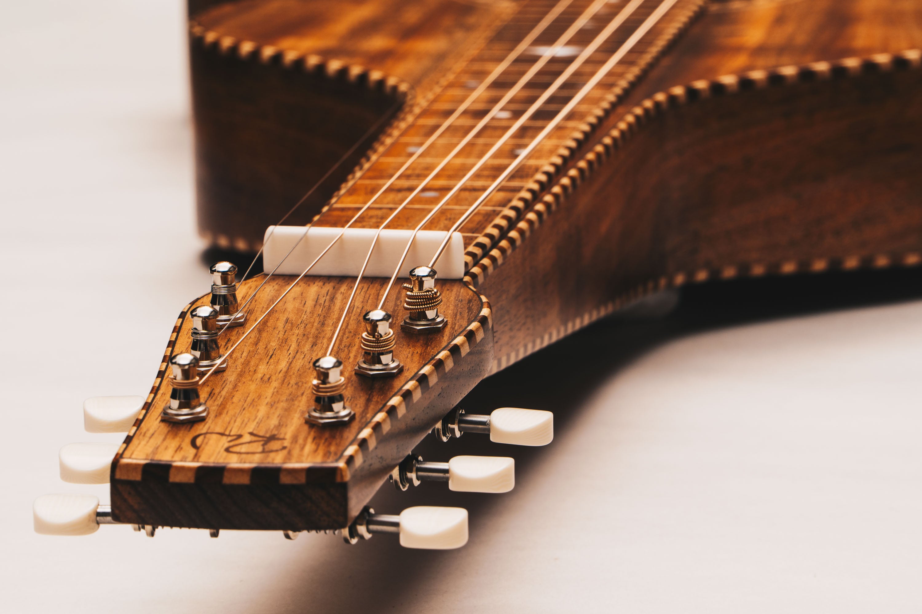 Style 4 Weissenborn Guitar - Tasmanian Blackwood Weissenborn Acoustic Lap Steel Slide Guitar by master luthier Richard Wilson. Handcrafted in Australia. Serial no. RW2622-509.