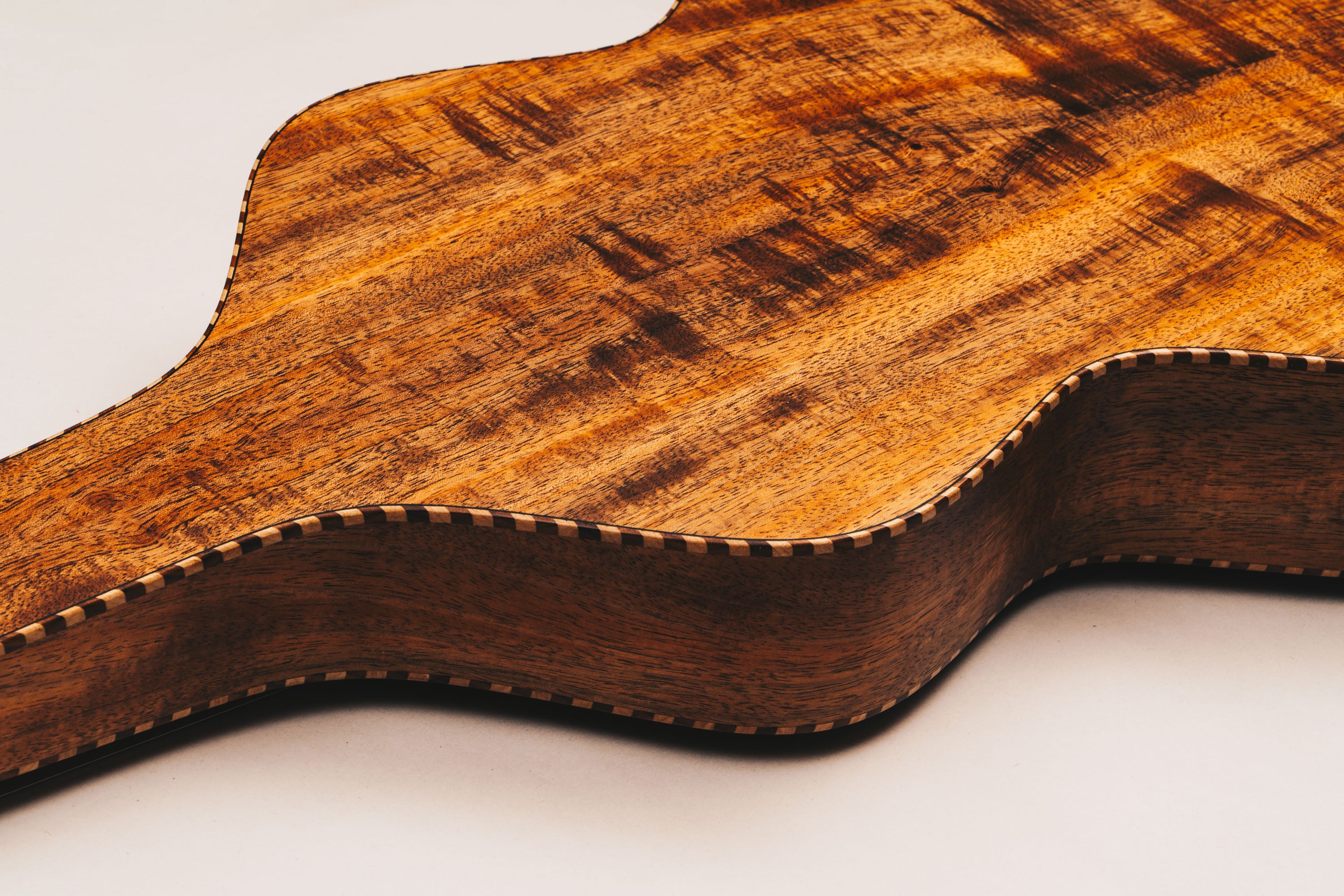 Style 4 Weissenborn Guitar - Tasmanian Blackwood Weissenborn Acoustic Lap Steel Slide Guitar by master luthier Richard Wilson. Handcrafted in Australia. Serial no. RW2622-509.