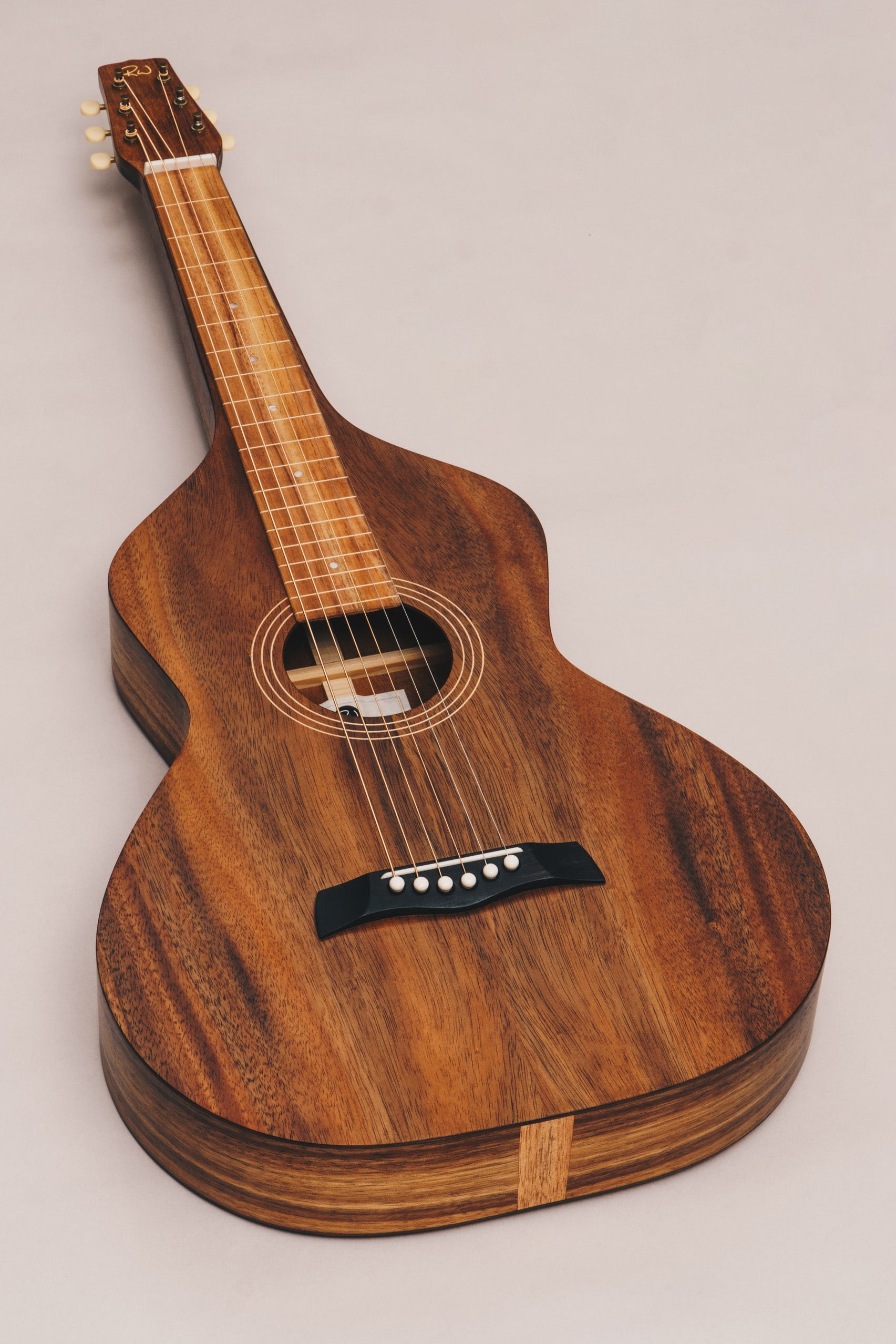 Hawaiian Koa Style 1 Weissenborn Guitar Weissenborn Acoustic Lap Steel Slide Guitar by master luthier Richard Wilson. Handcrafted in Australia. Serial no. RW2136-325.
