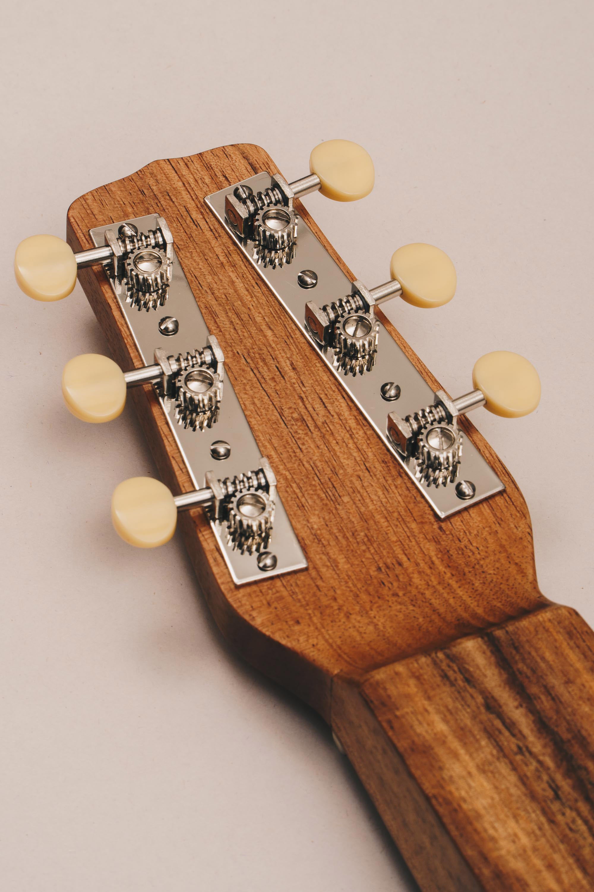 Hawaiian Koa Style 1 Weissenborn Guitar Weissenborn Acoustic Lap Steel Slide Guitar by master luthier Richard Wilson. Handcrafted in Australia. Serial no. RW2344-434.