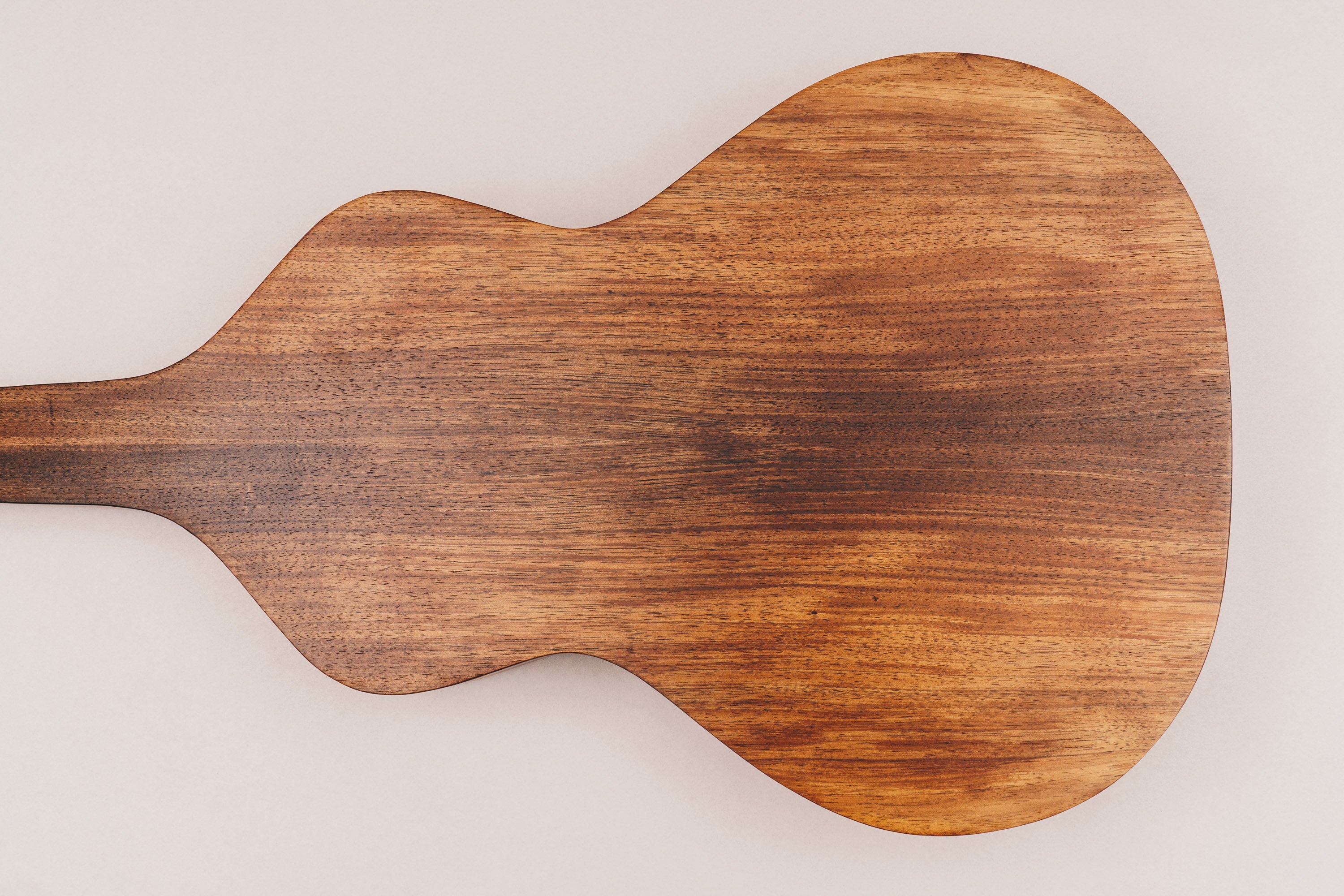 Style 1 Weissenborn Guitar Weissenborn Acoustic Lap Steel Slide Guitar by master luthier Richard Wilson. Handcrafted in Australia. Serial no. RW2223-353.