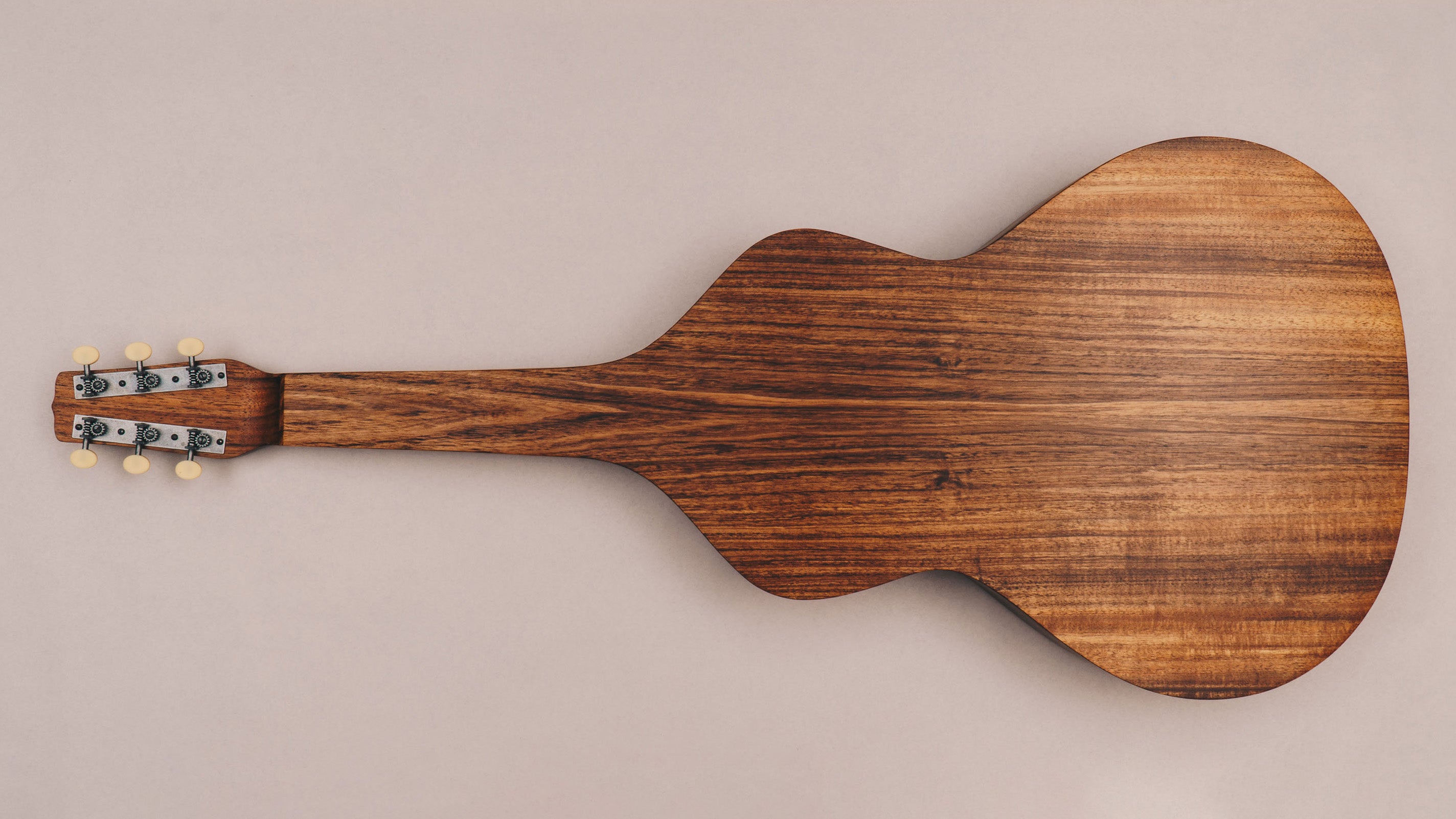 Style 1 Weissenborn Guitar Weissenborn Acoustic Lap Steel Slide Guitar by master luthier Richard Wilson. Handcrafted in Australia. Serial no. RW2233-363.