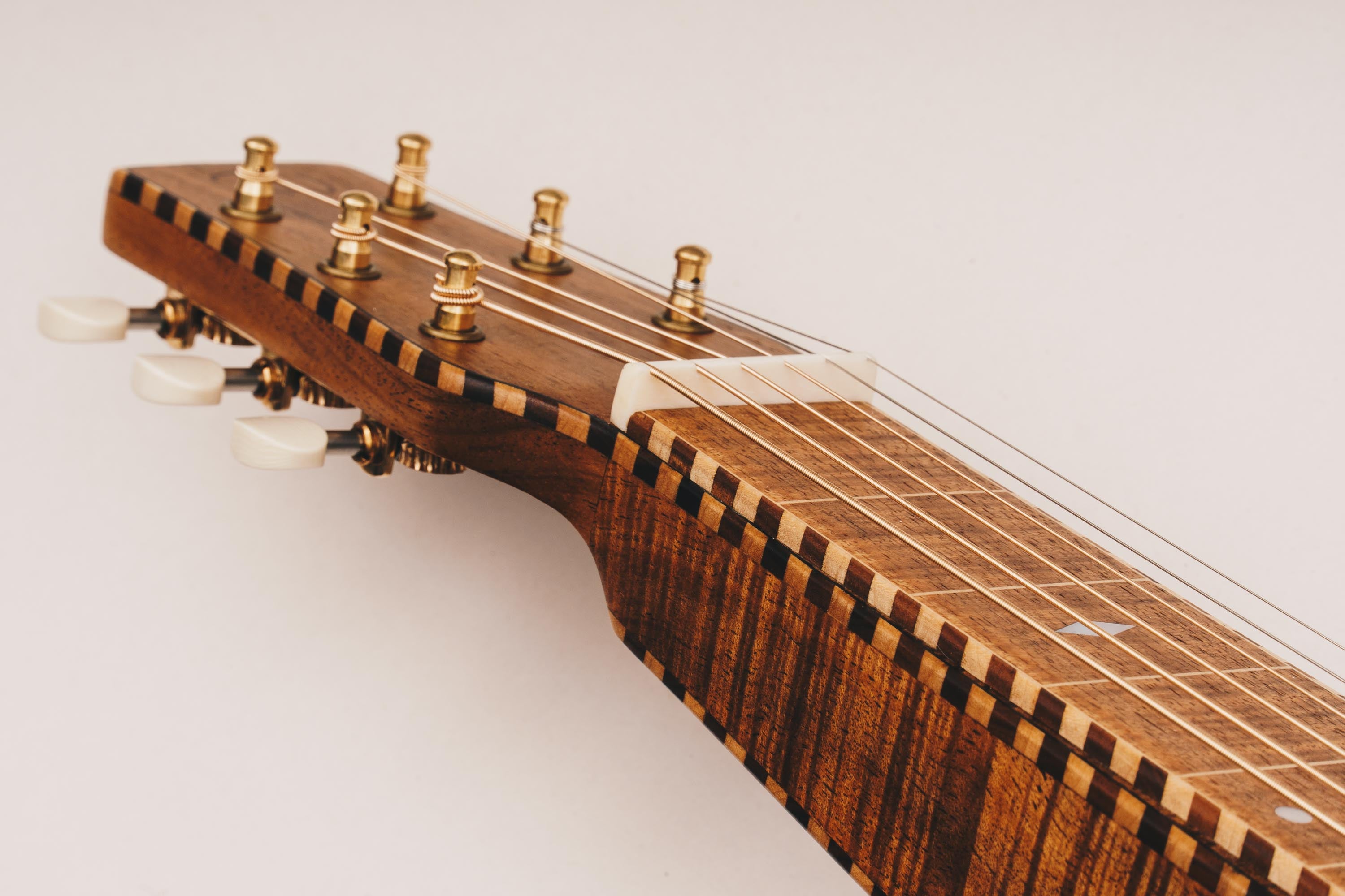 Style 4 Weissenborn Guitar Weissenborn Acoustic Lap Steel Slide Guitar by master luthier Richard Wilson. Handcrafted in Australia. Serial no. RW2310-400.